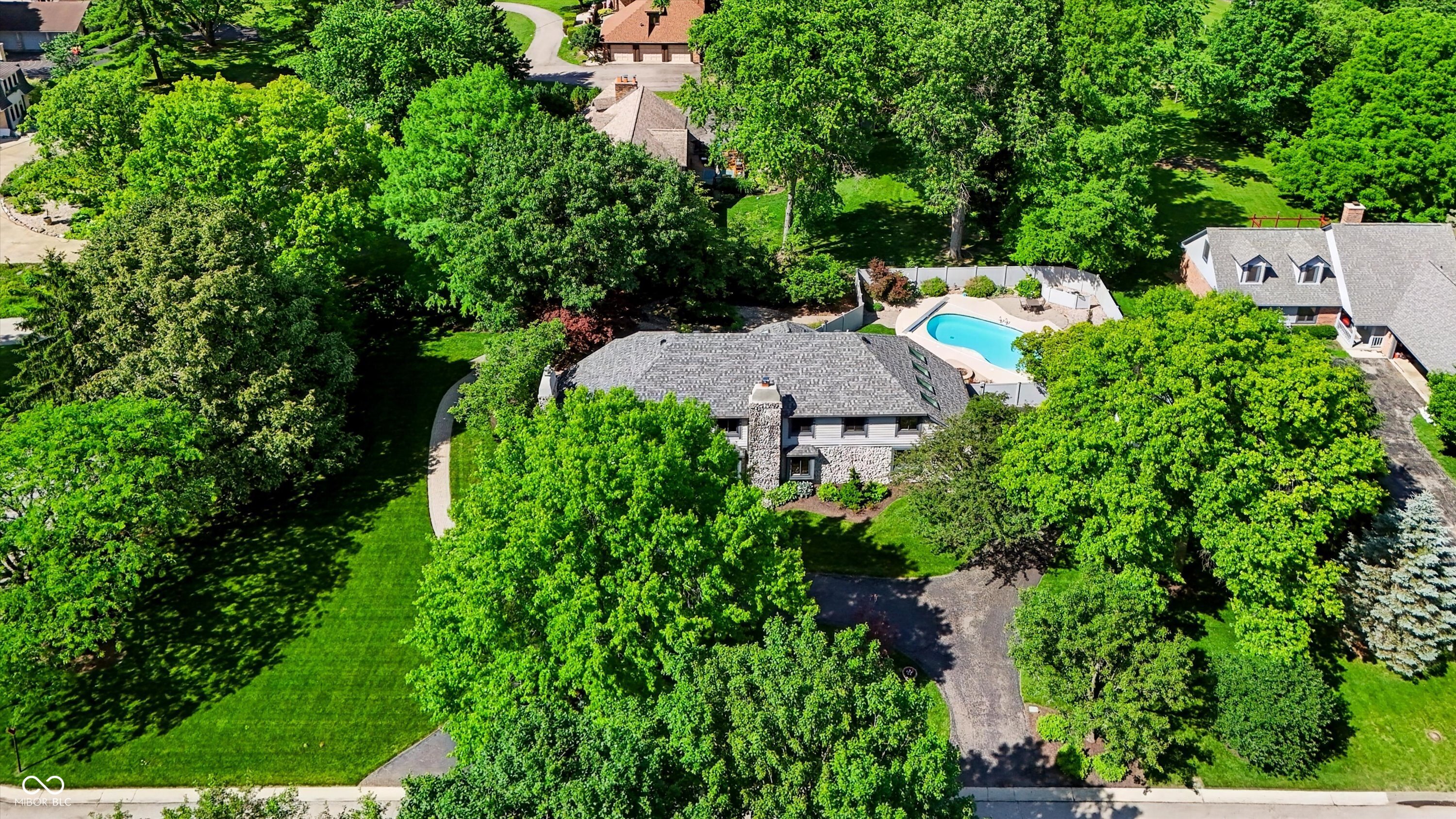 6717 La Tour Circle