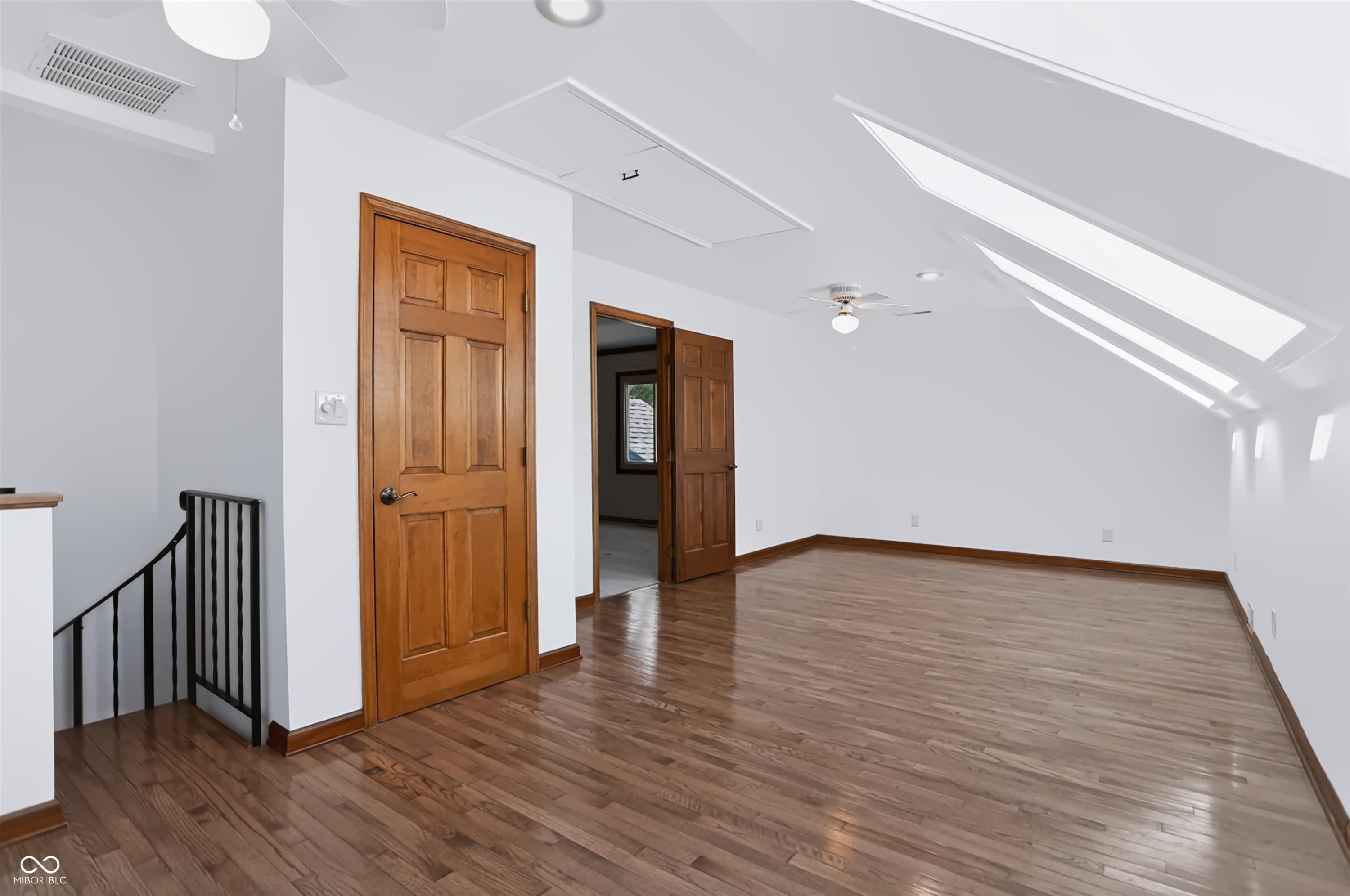 6717 La Tour Circle
