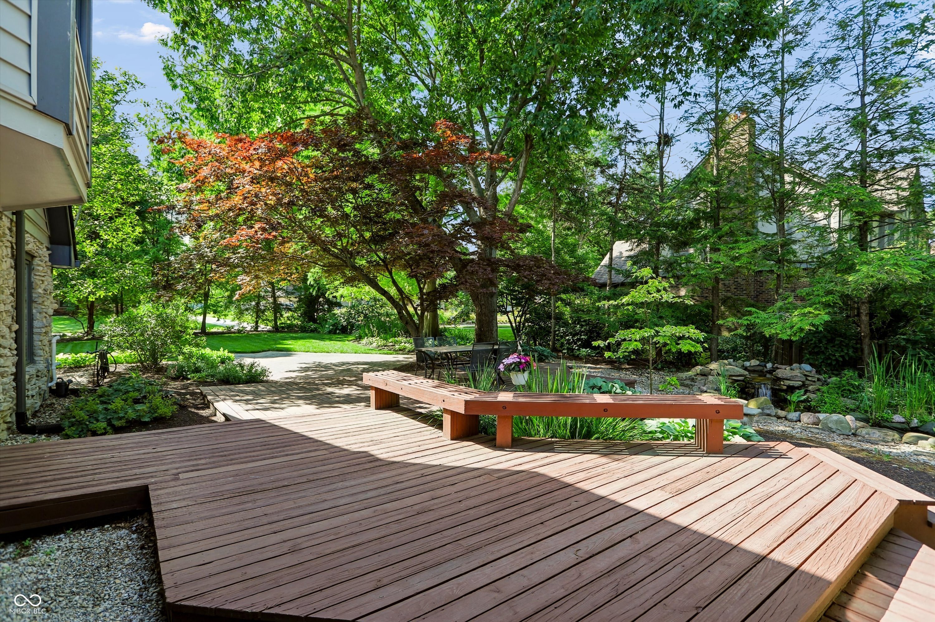 6717 La Tour Circle