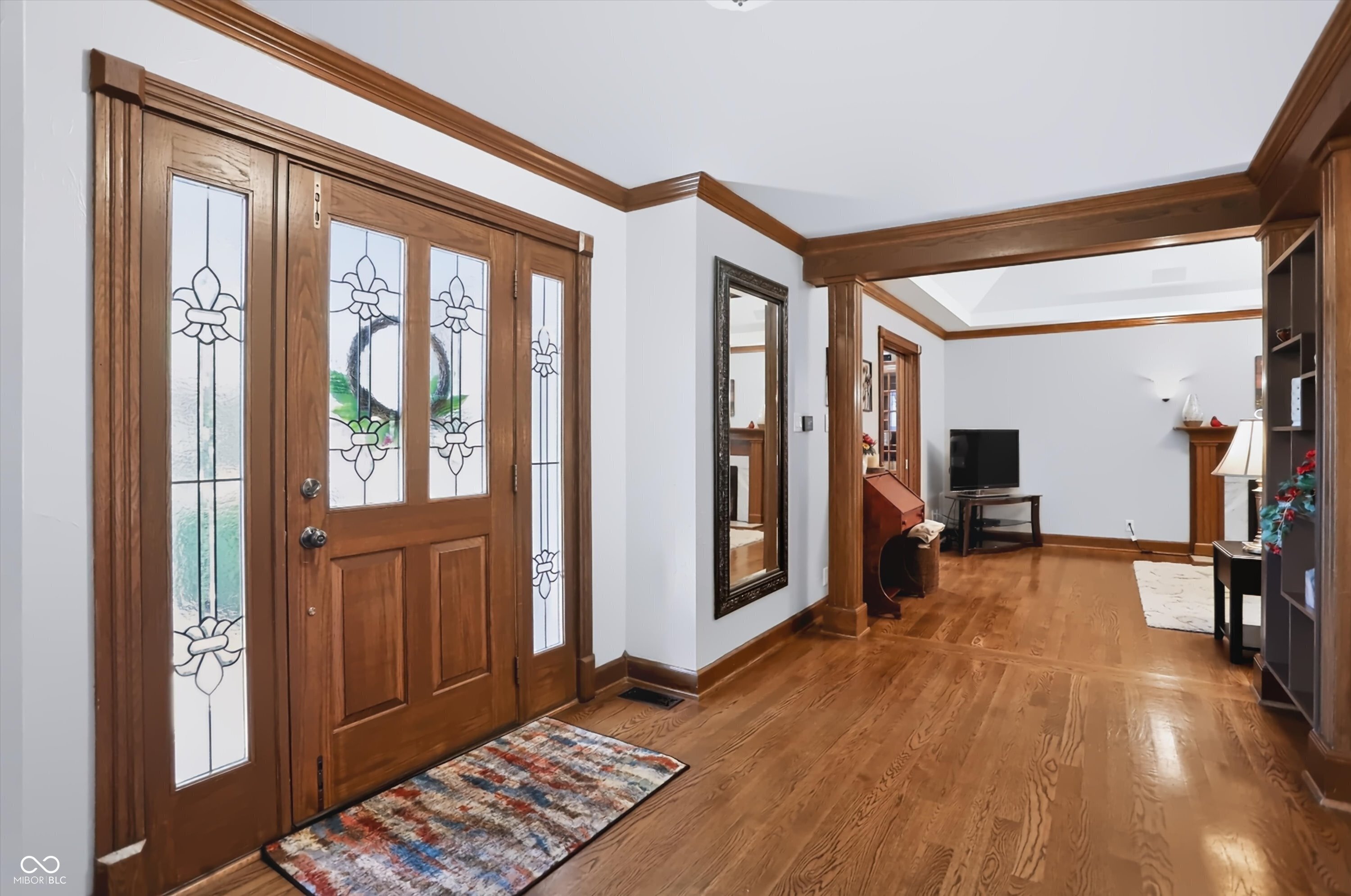 6717 La Tour Circle
