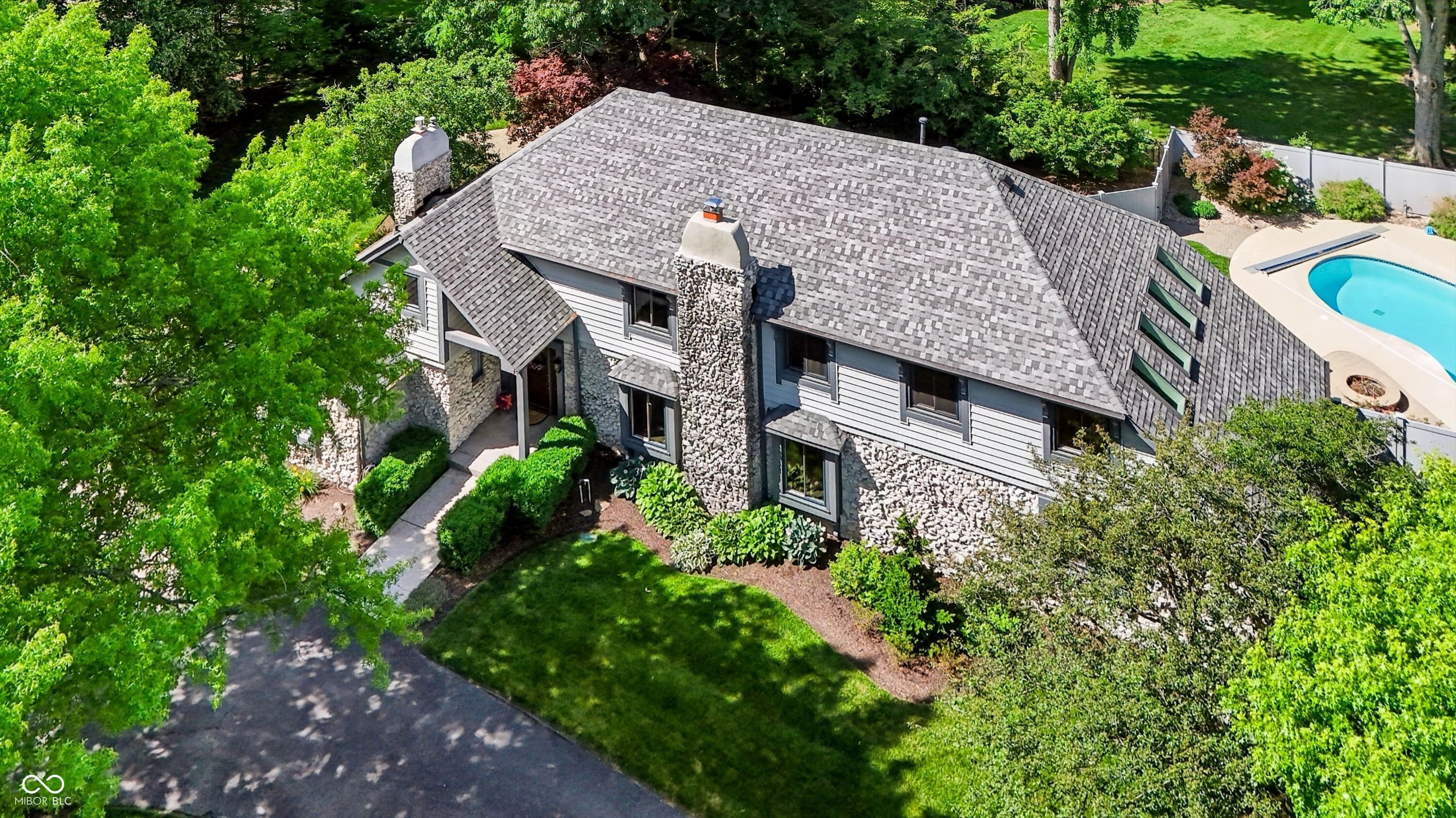 6717 La Tour Circle