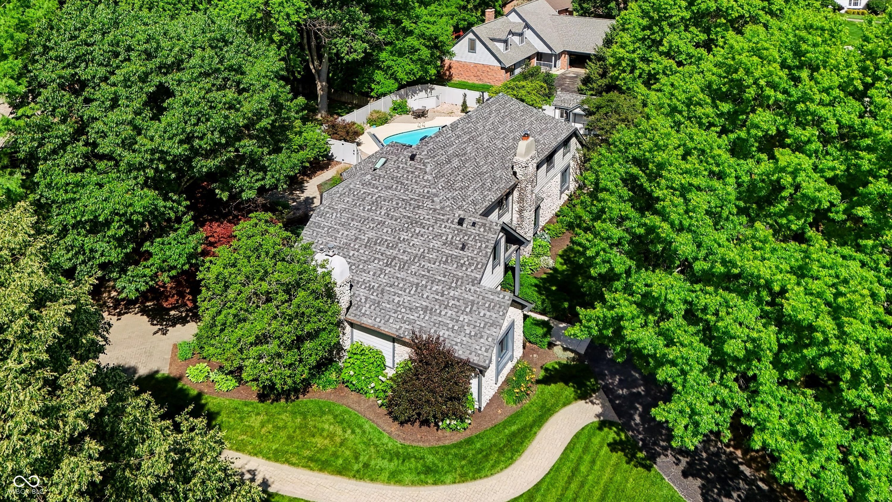 6717 La Tour Circle