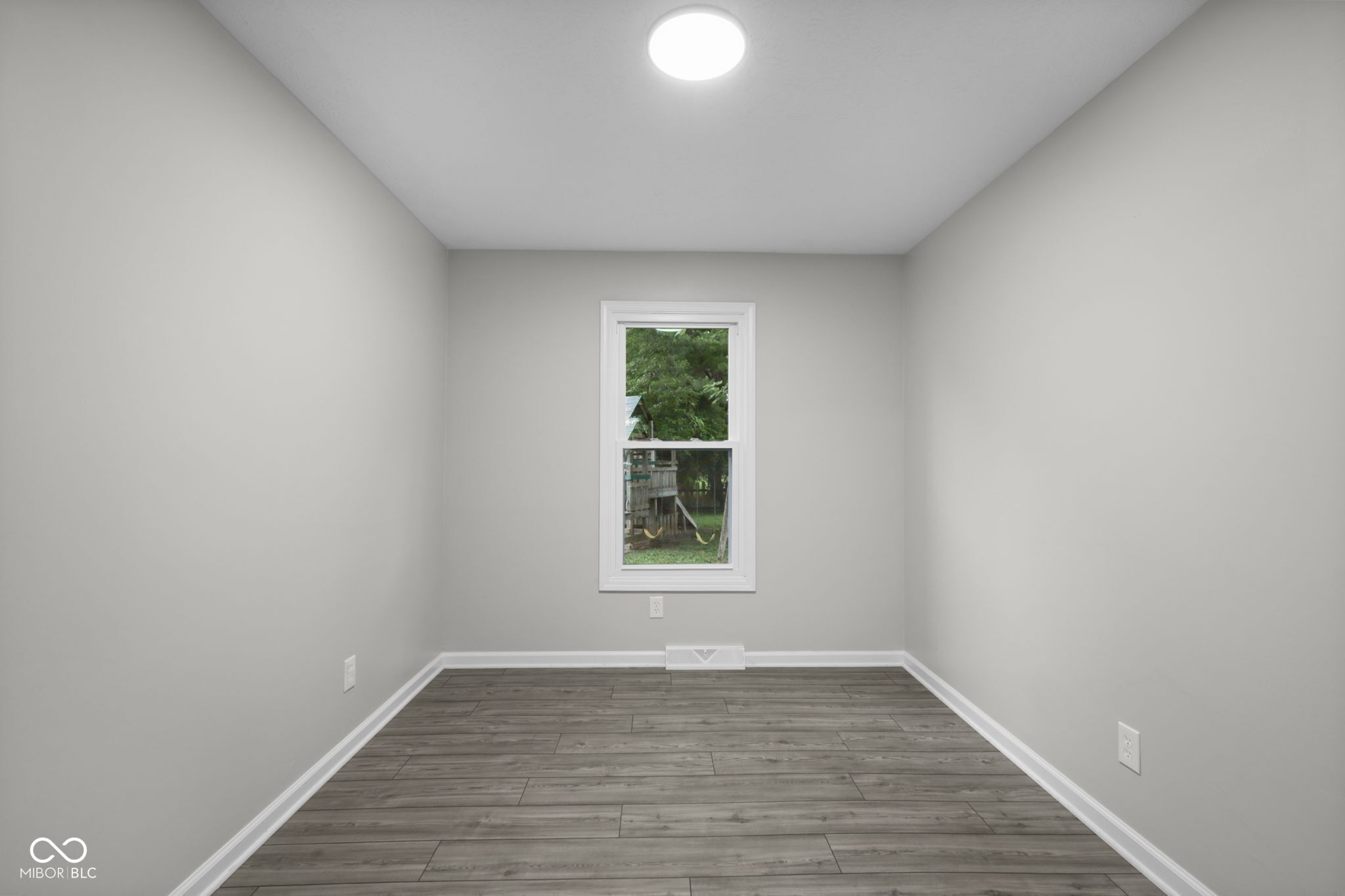710 W Southport Road