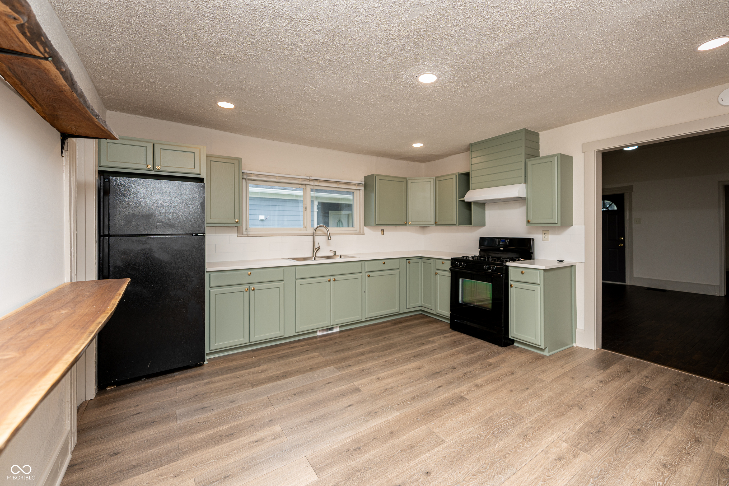 321 Milton