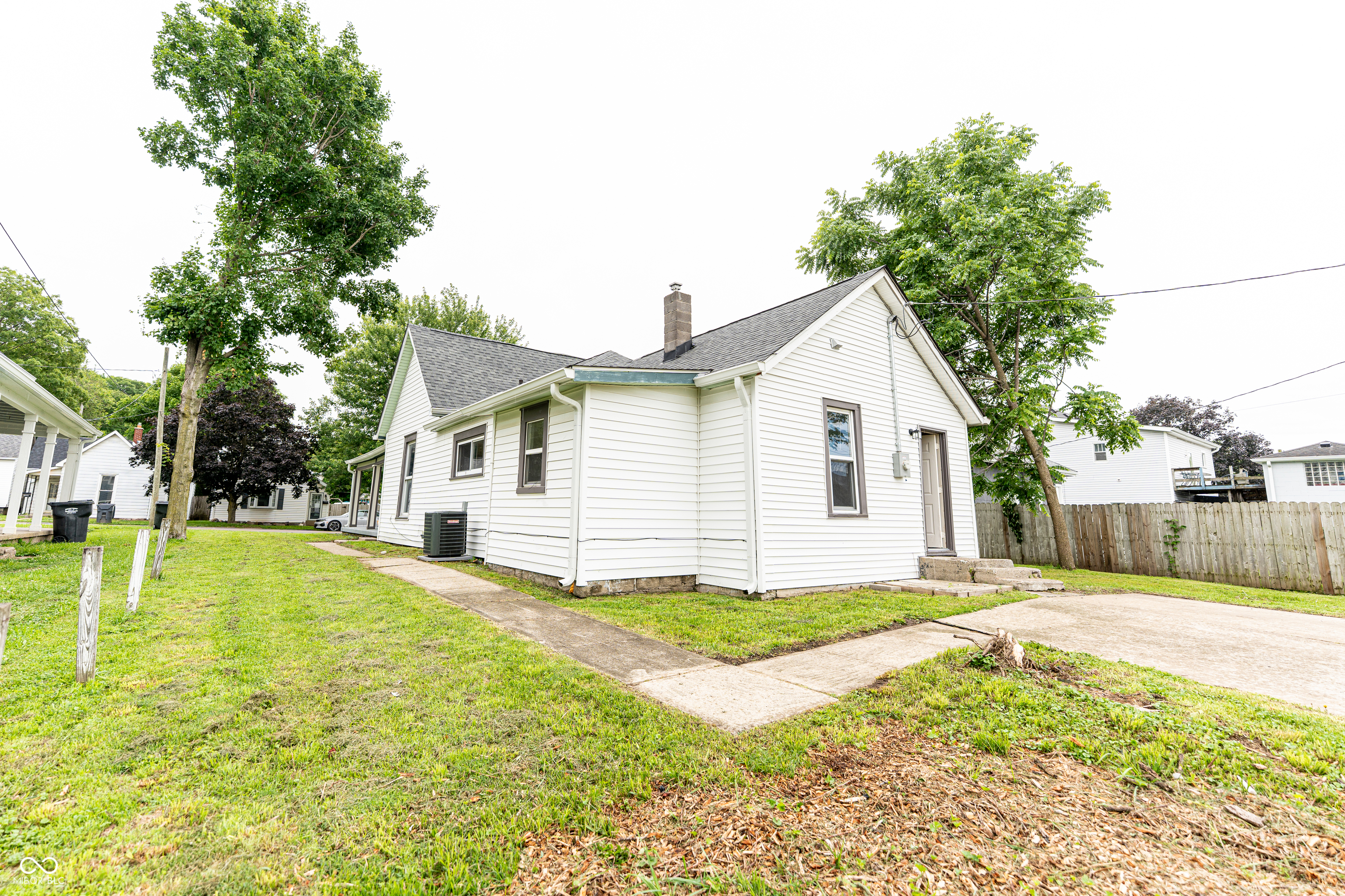 321 Milton