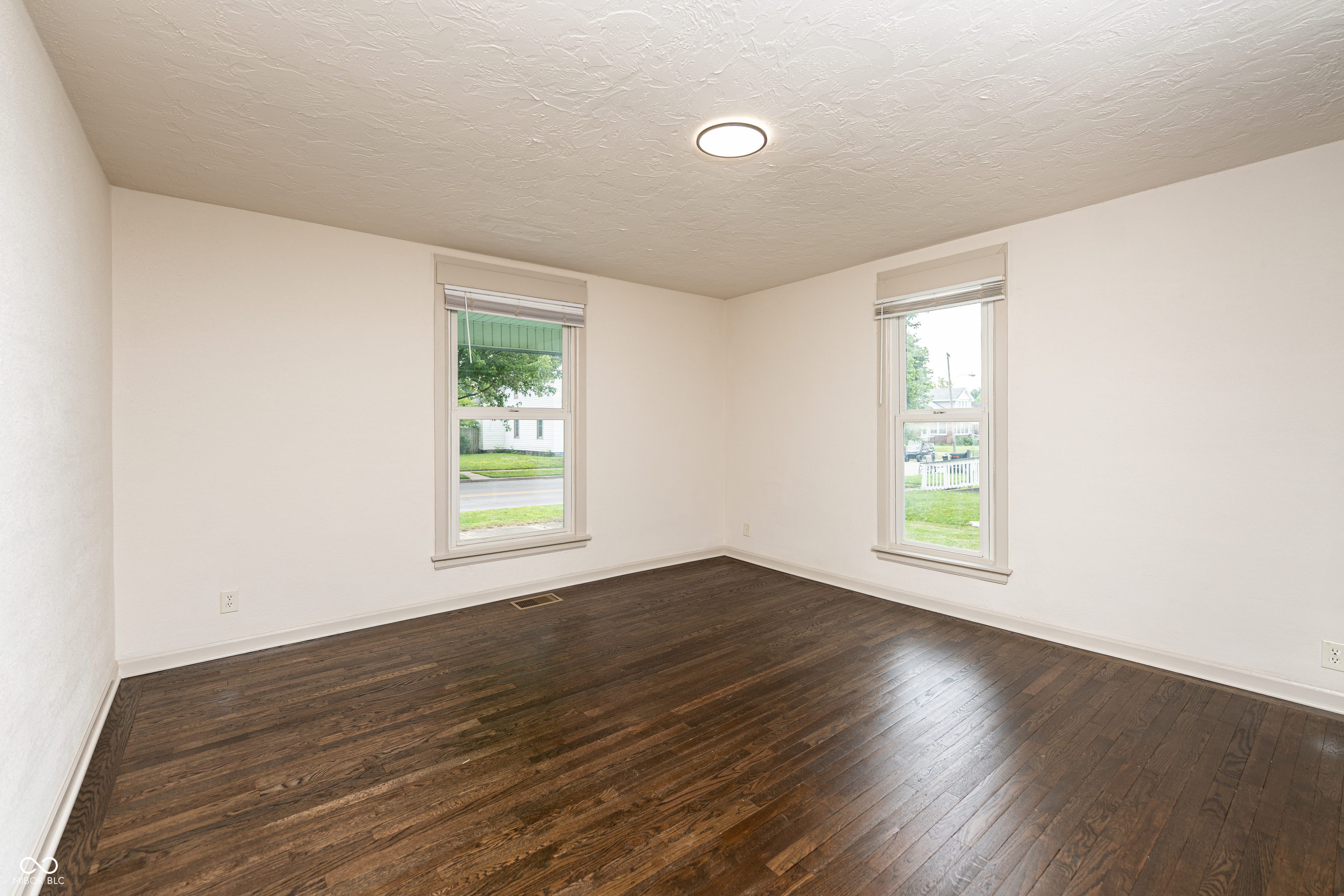 321 Milton