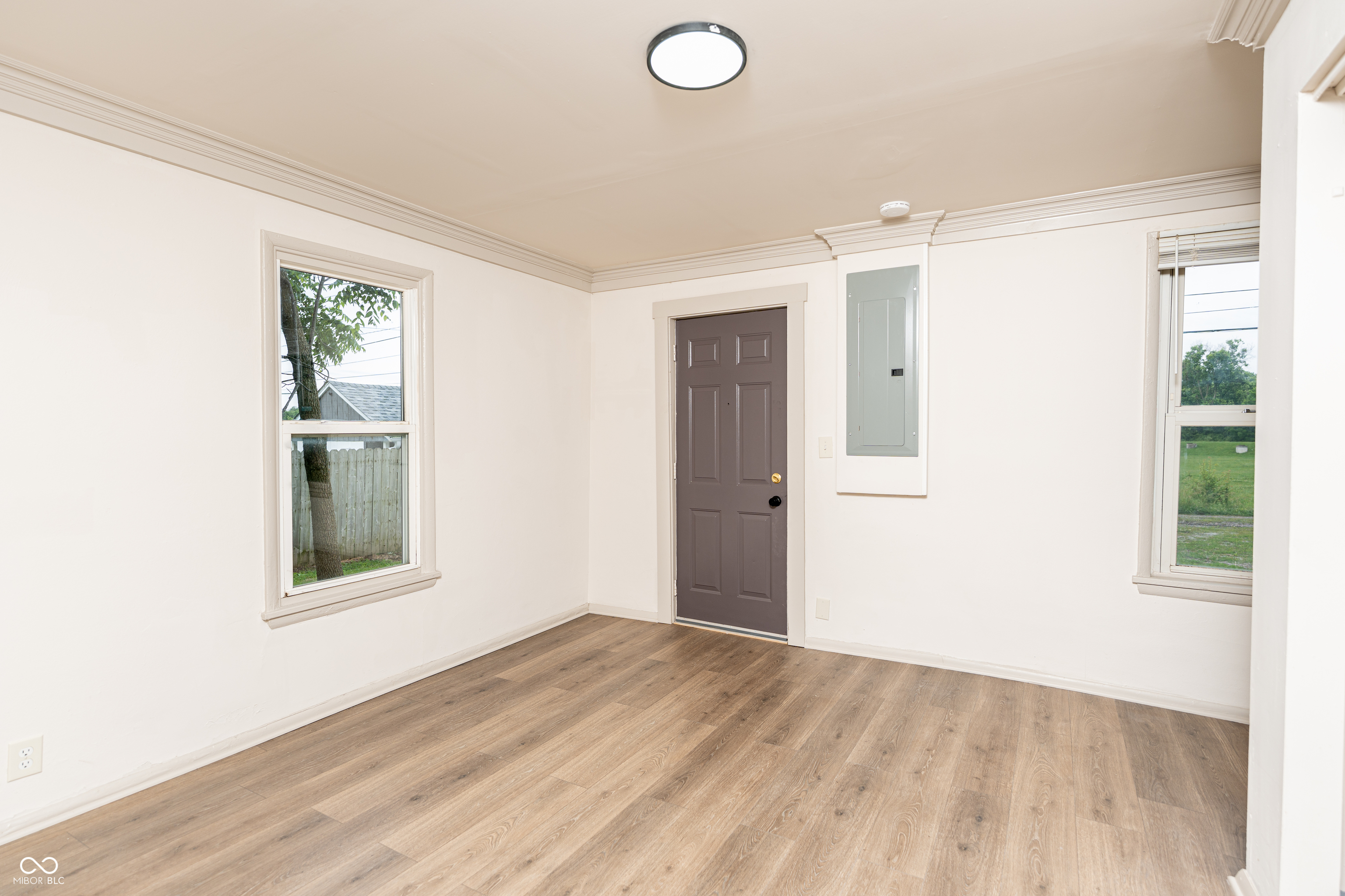 321 Milton