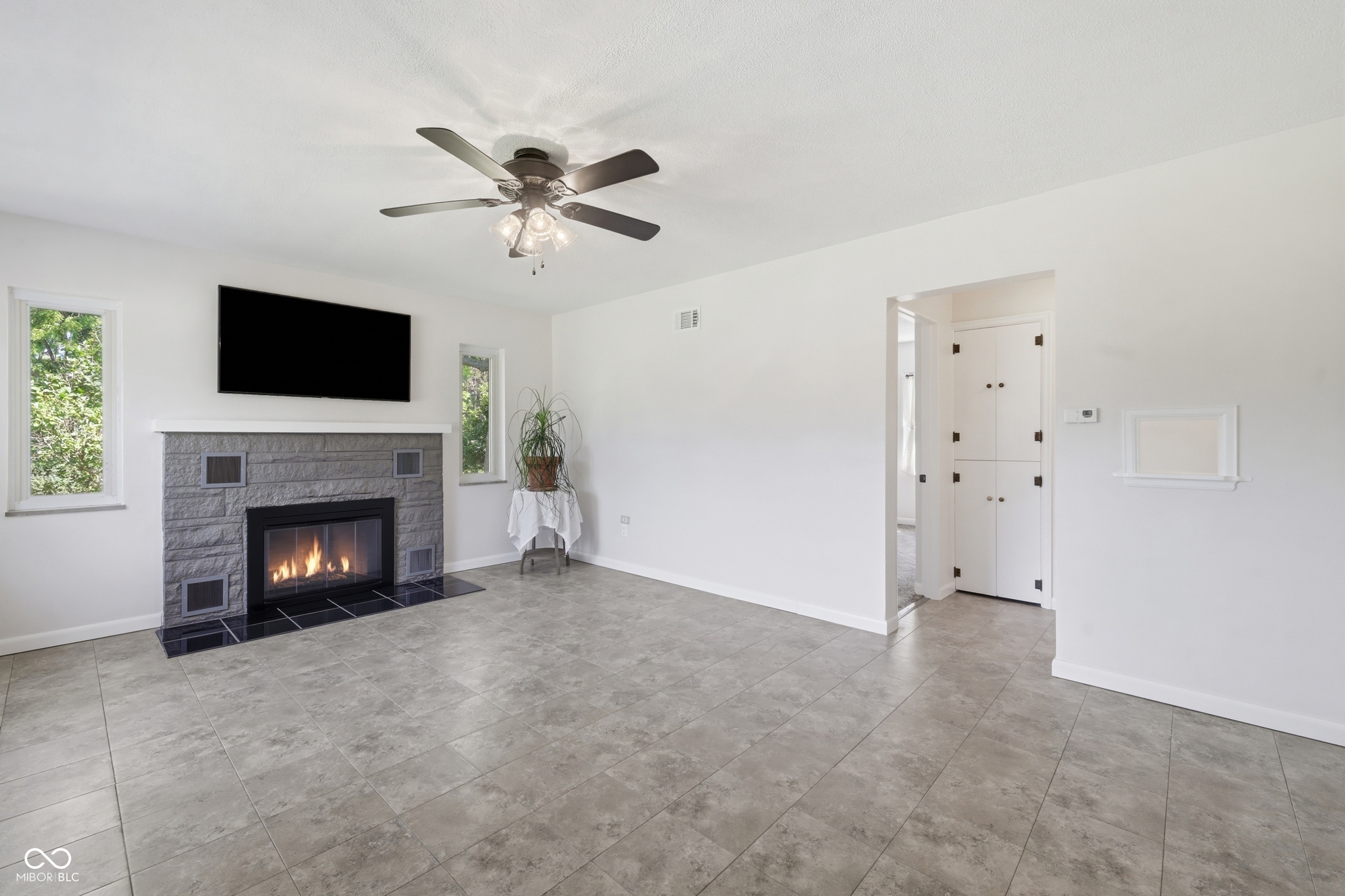 3436 W 8th Street Road