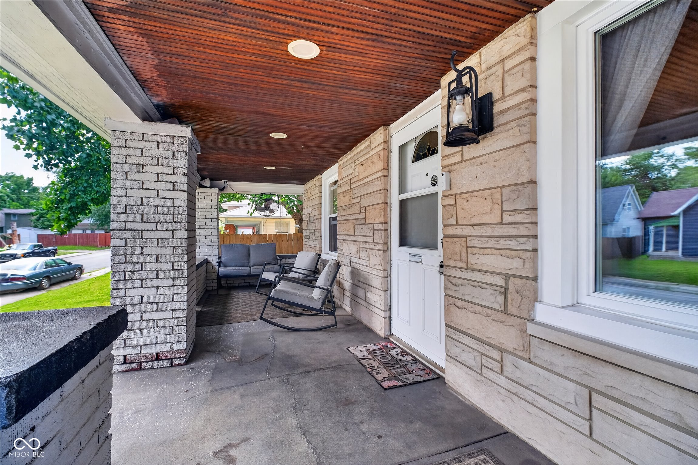 238 S Oakland Avenue