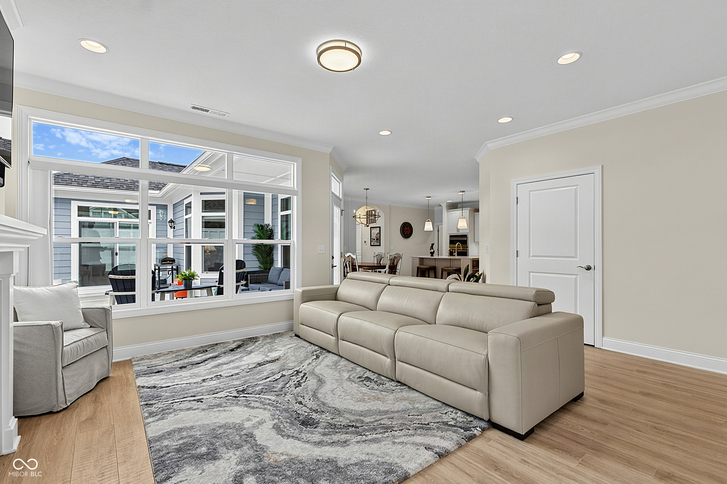 14892 Higgins Drive