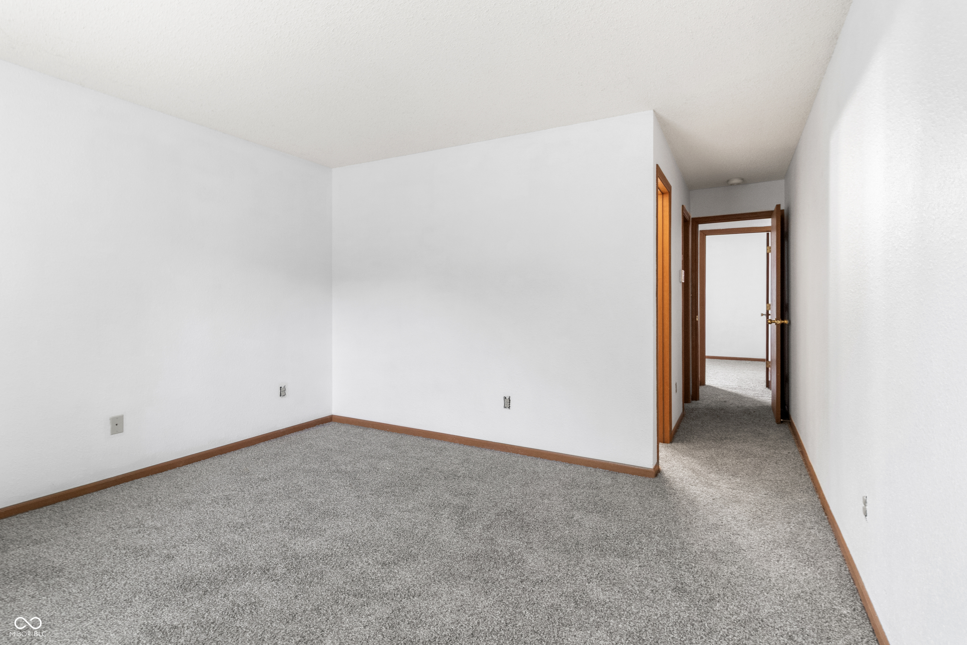 1216 Country Creek Circle