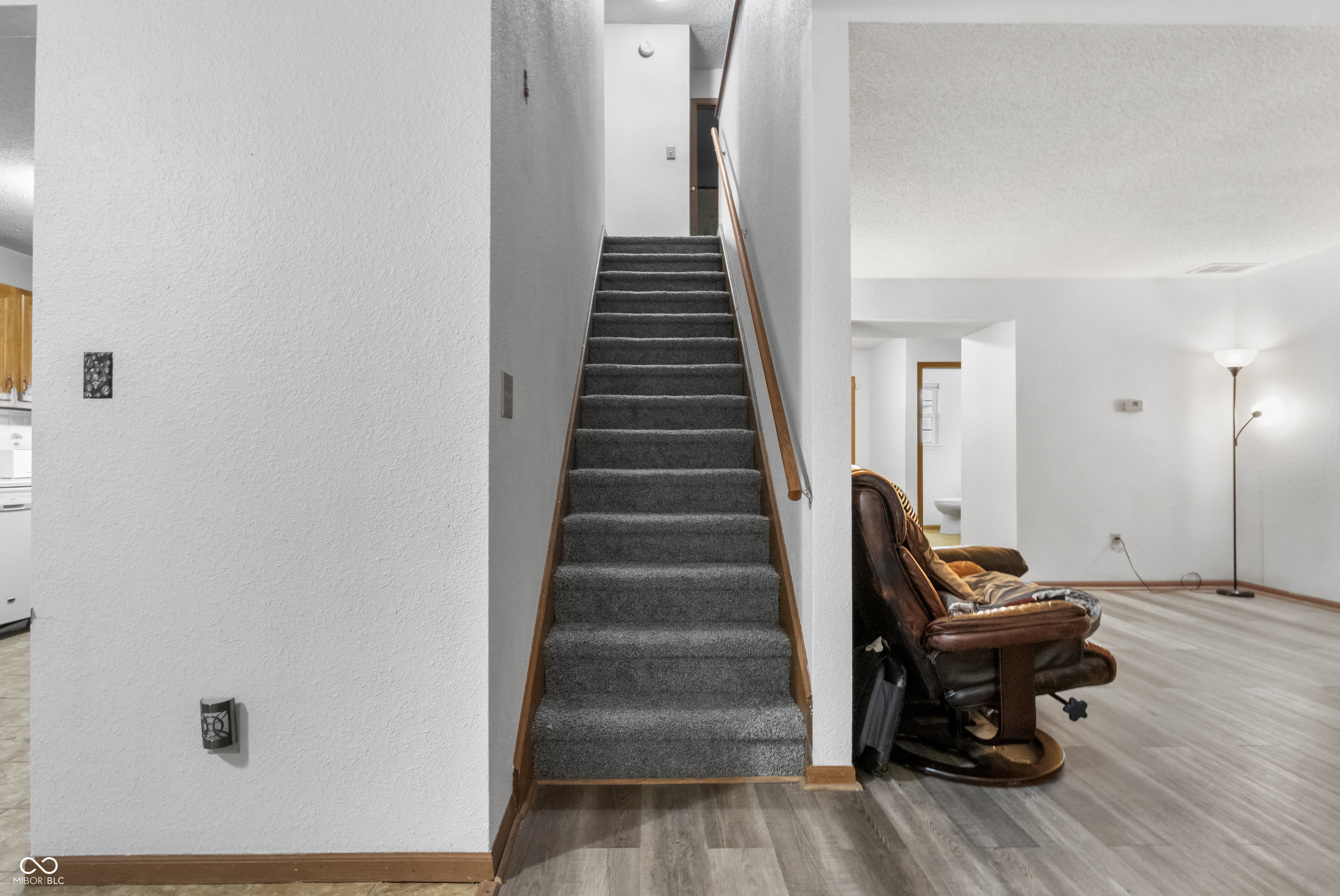 1216 Country Creek Circle