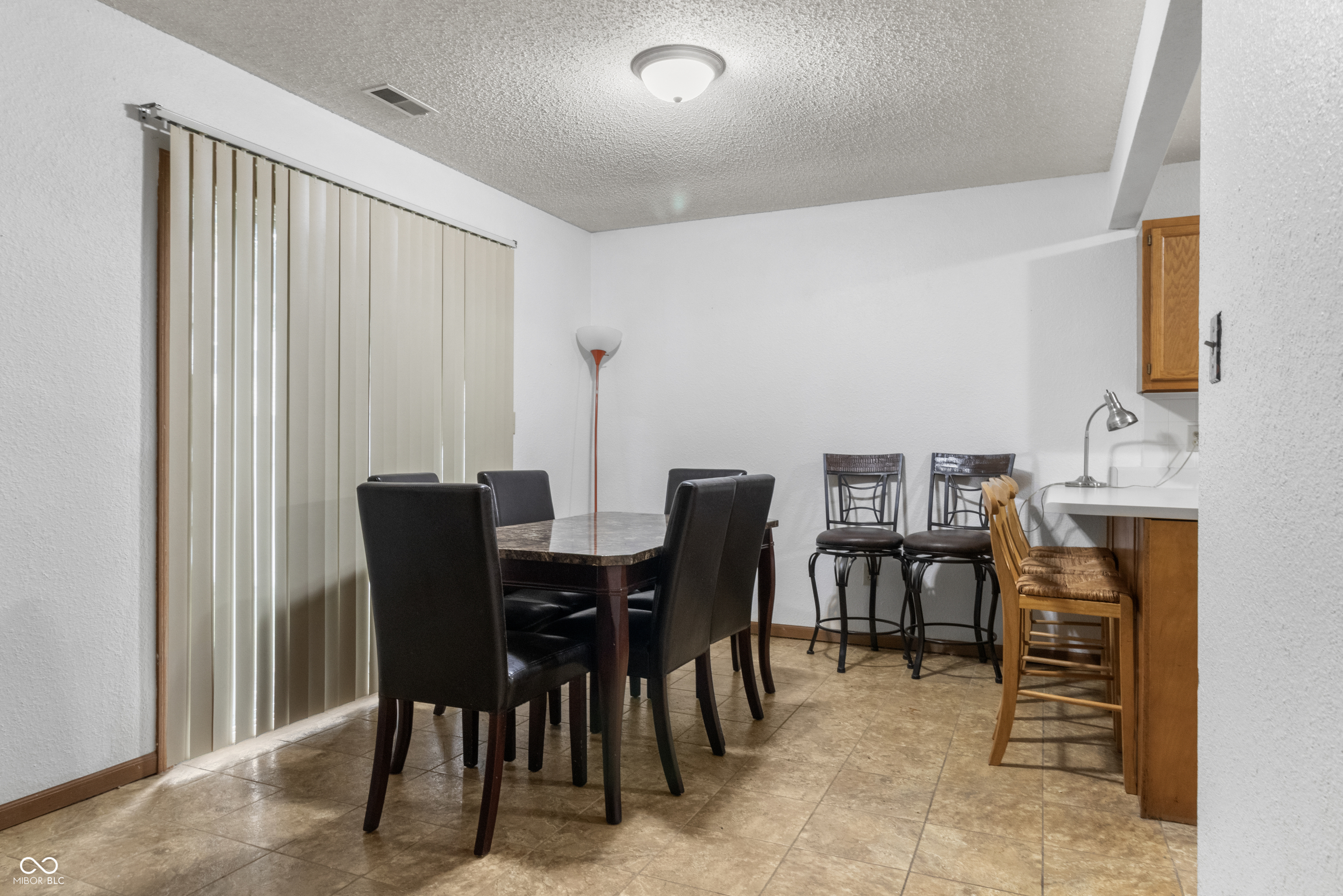1216 Country Creek Circle