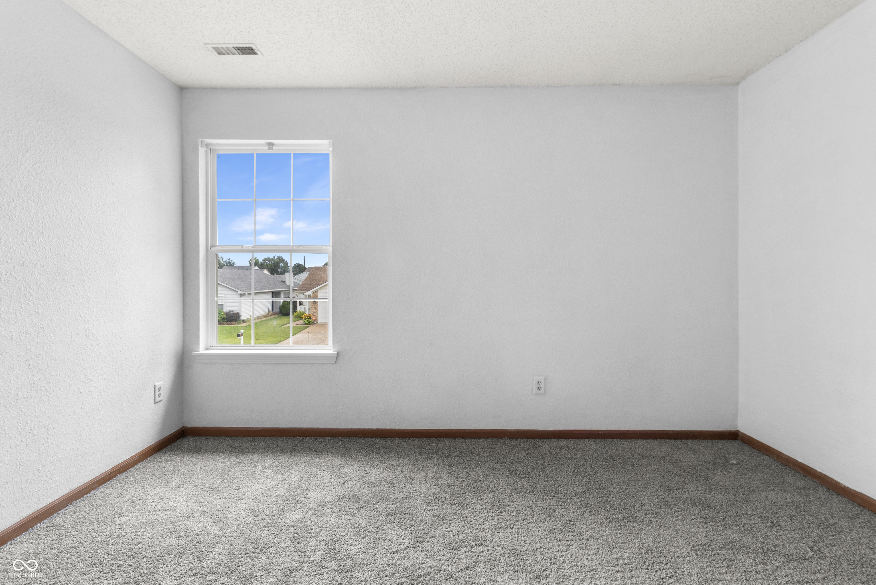 1216 Country Creek Circle