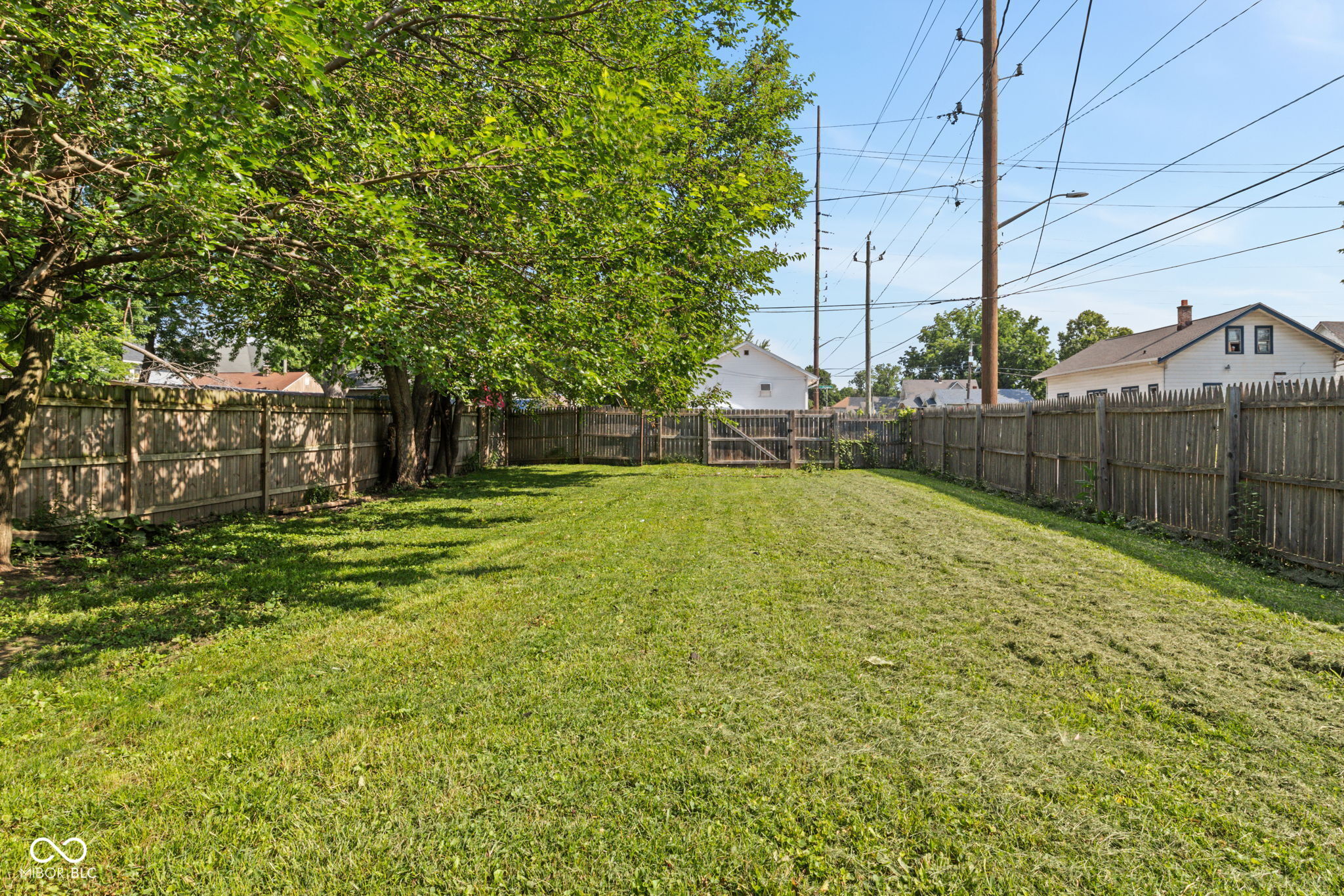 1654 Iowa Street