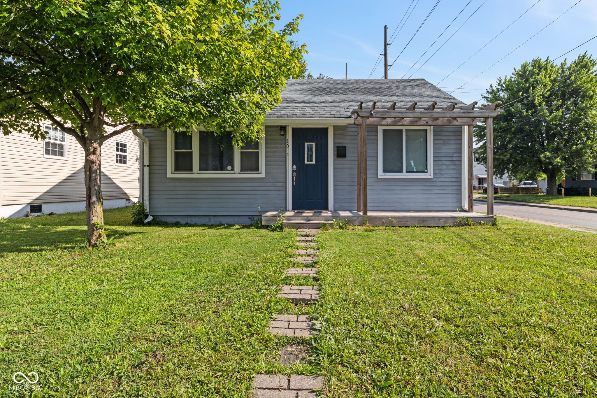 1654 Iowa Street