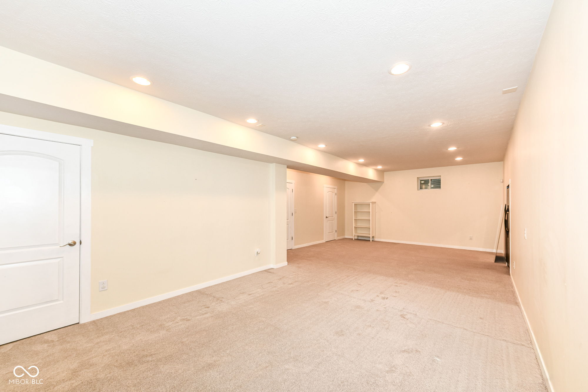 5959 Bladen Drive