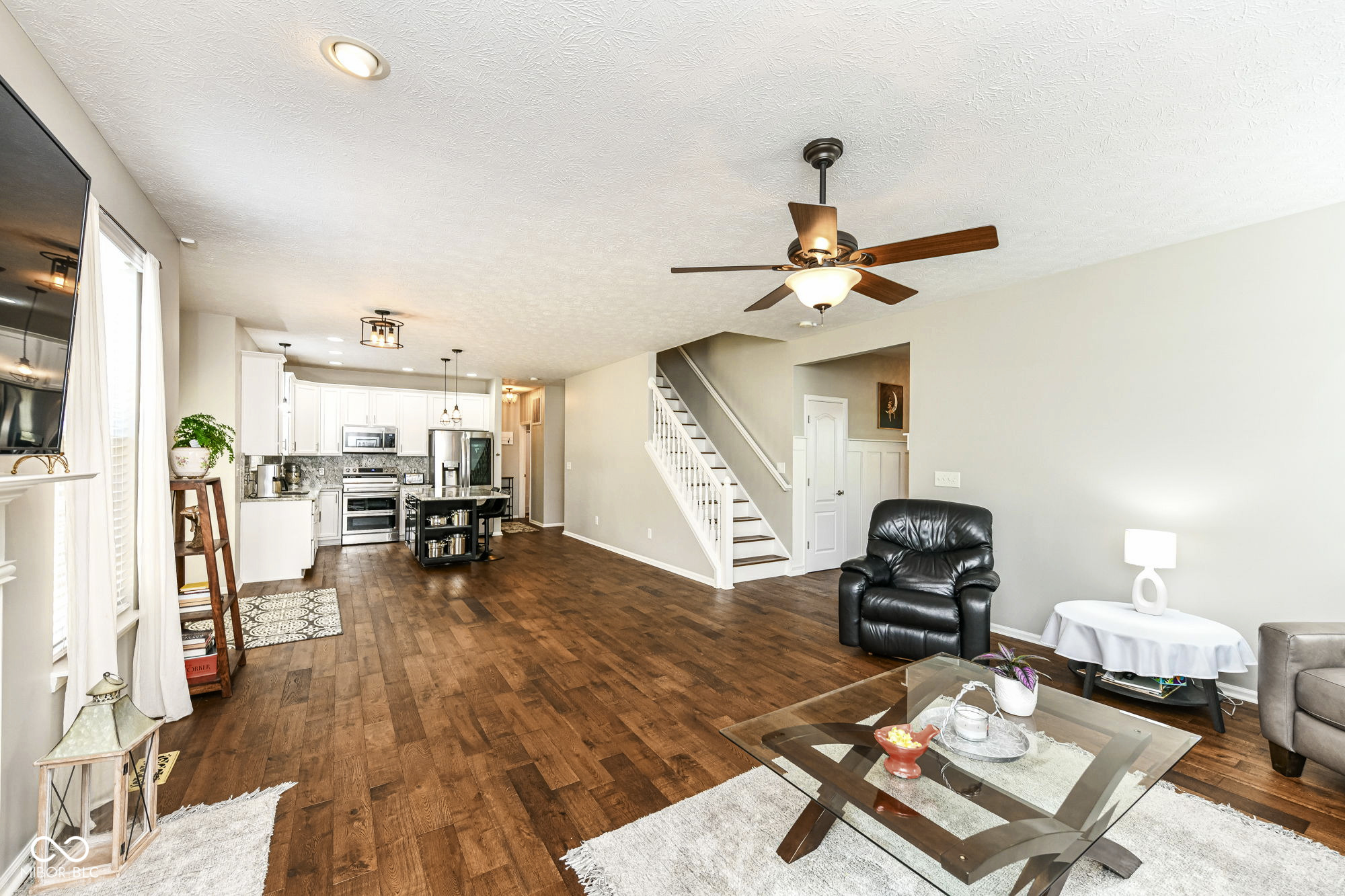 5959 Bladen Drive