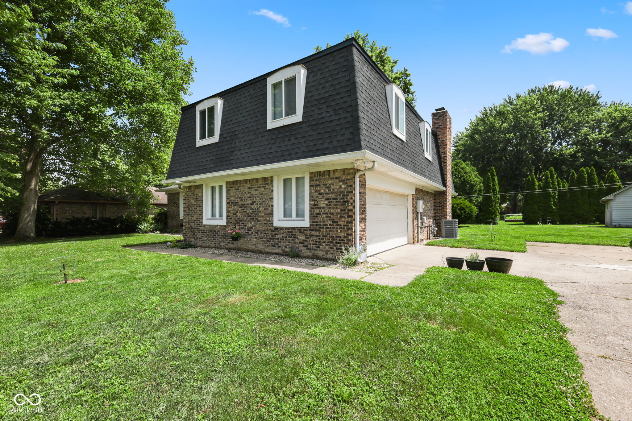 931 Dreamy Street