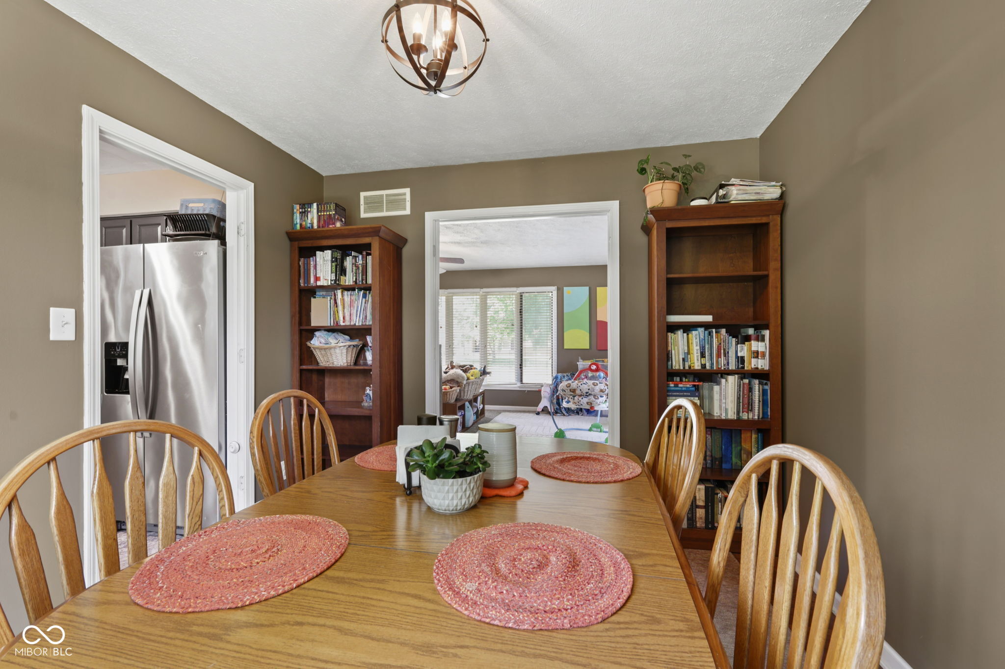 931 Dreamy Street