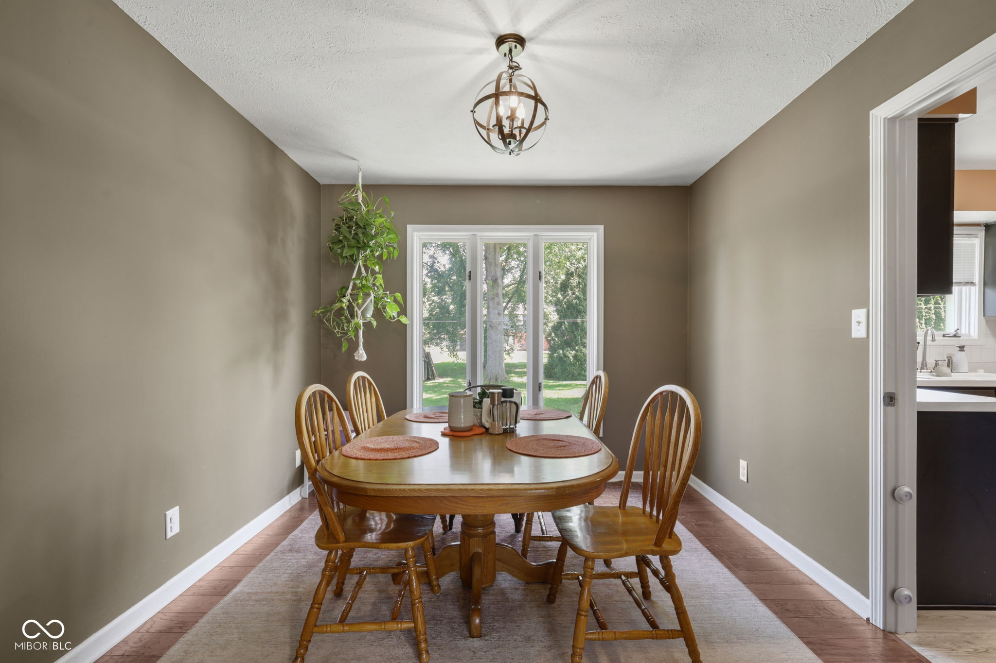 931 Dreamy Street