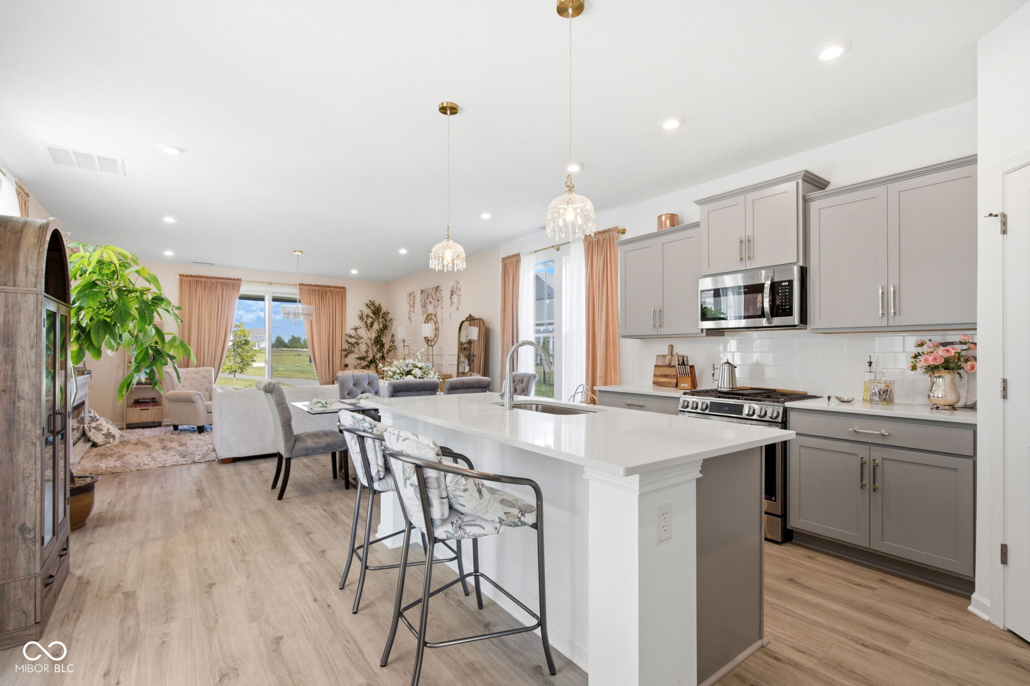 7401 Cella Lane