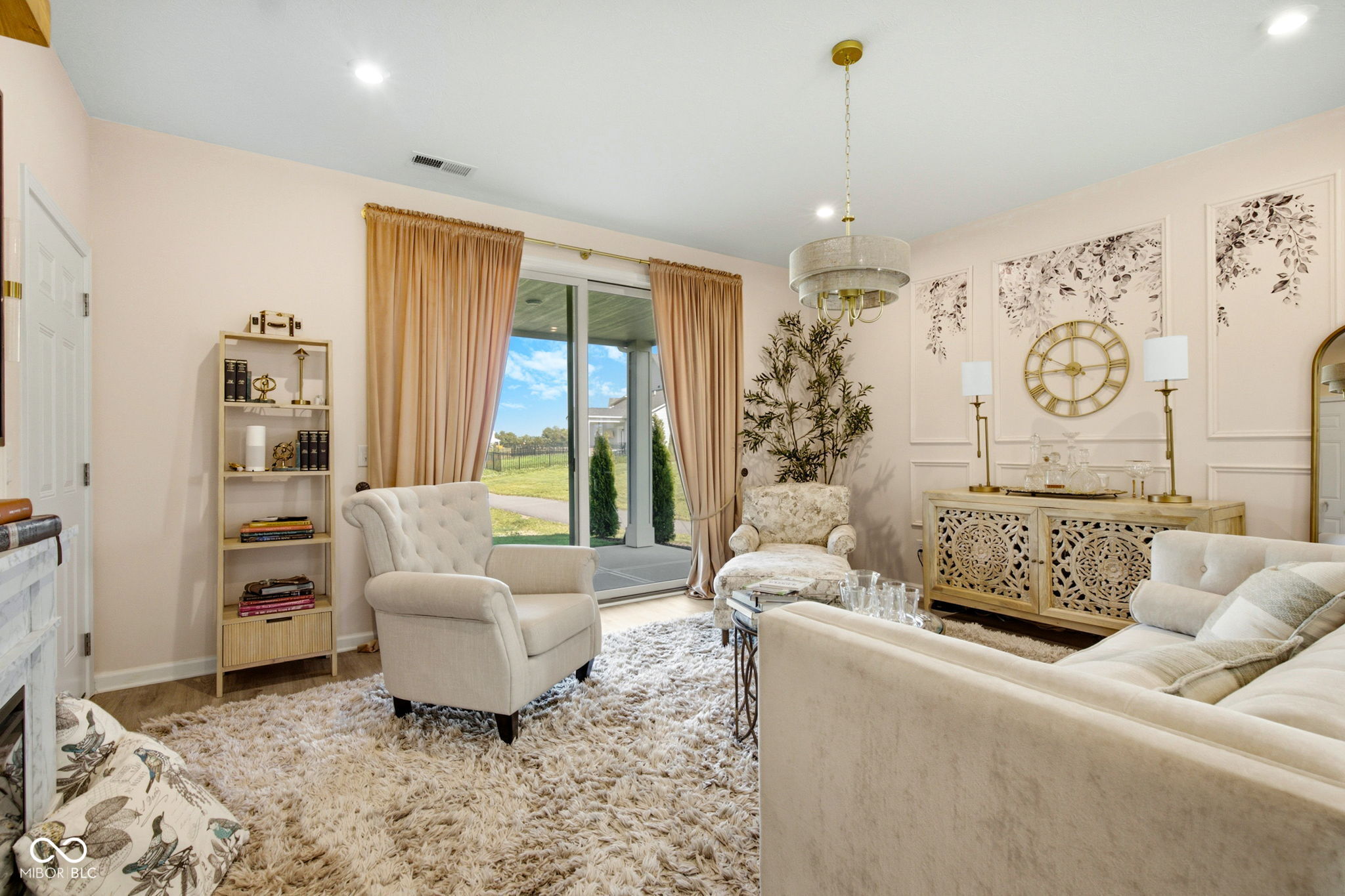 7401 Cella Lane