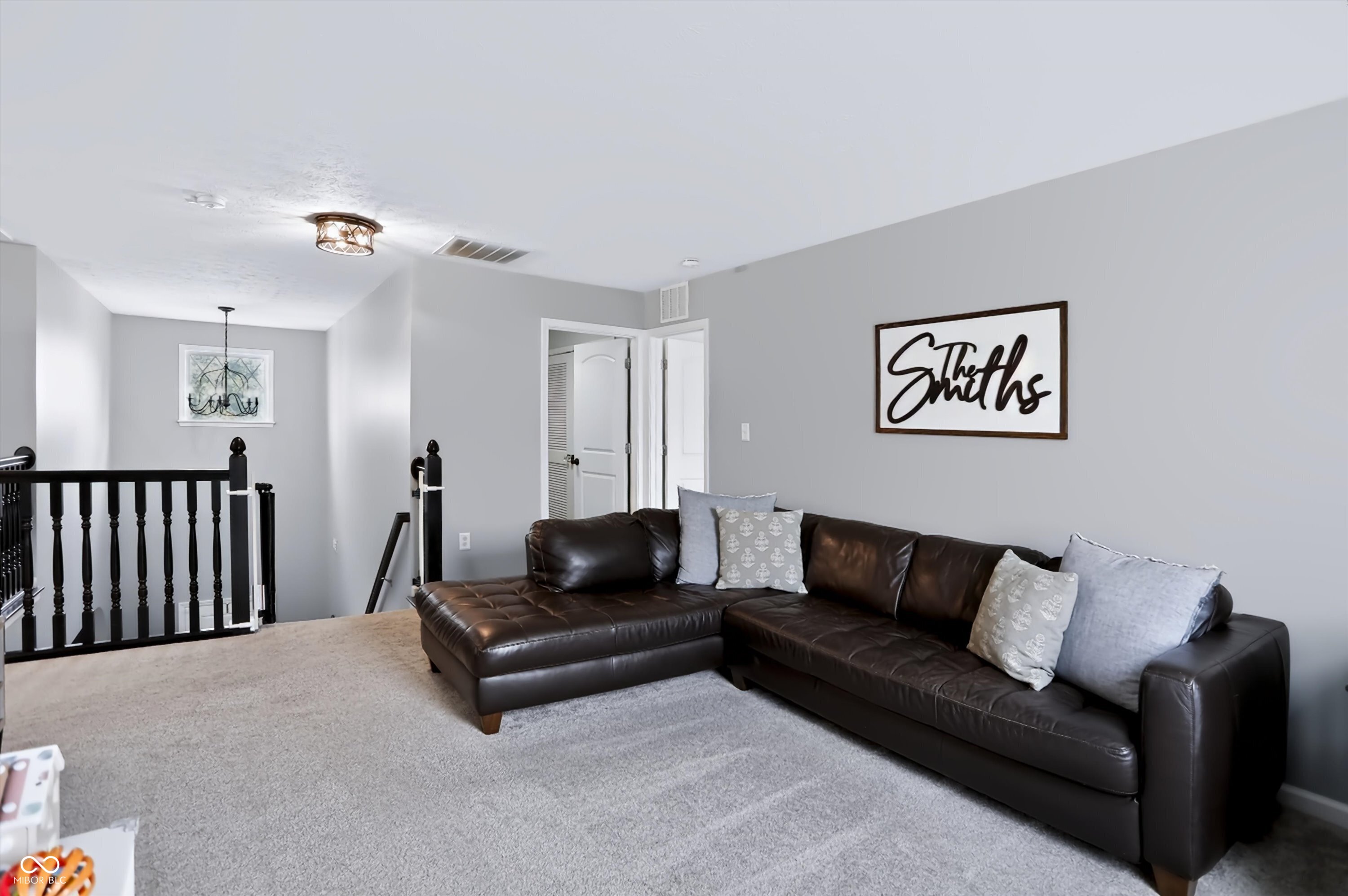 6629 W Deer Hill Drive