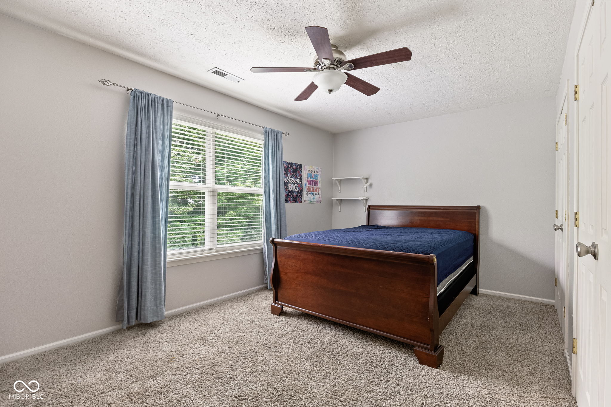 892 Flying Sun Drive
