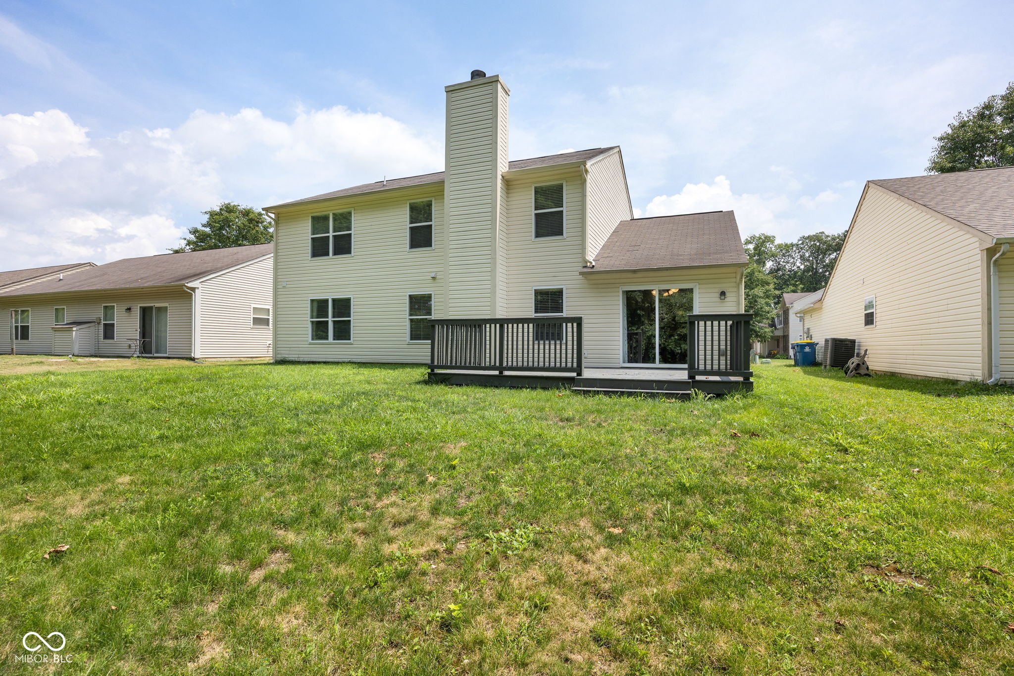 892 Flying Sun Drive