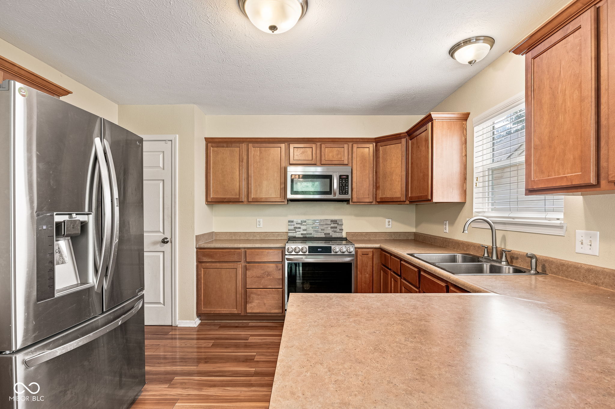 892 Flying Sun Drive