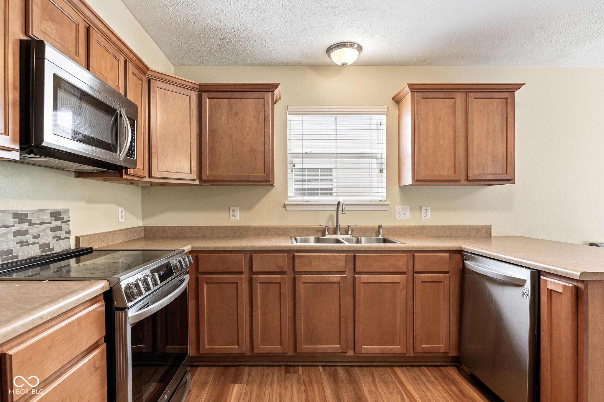 892 Flying Sun Drive