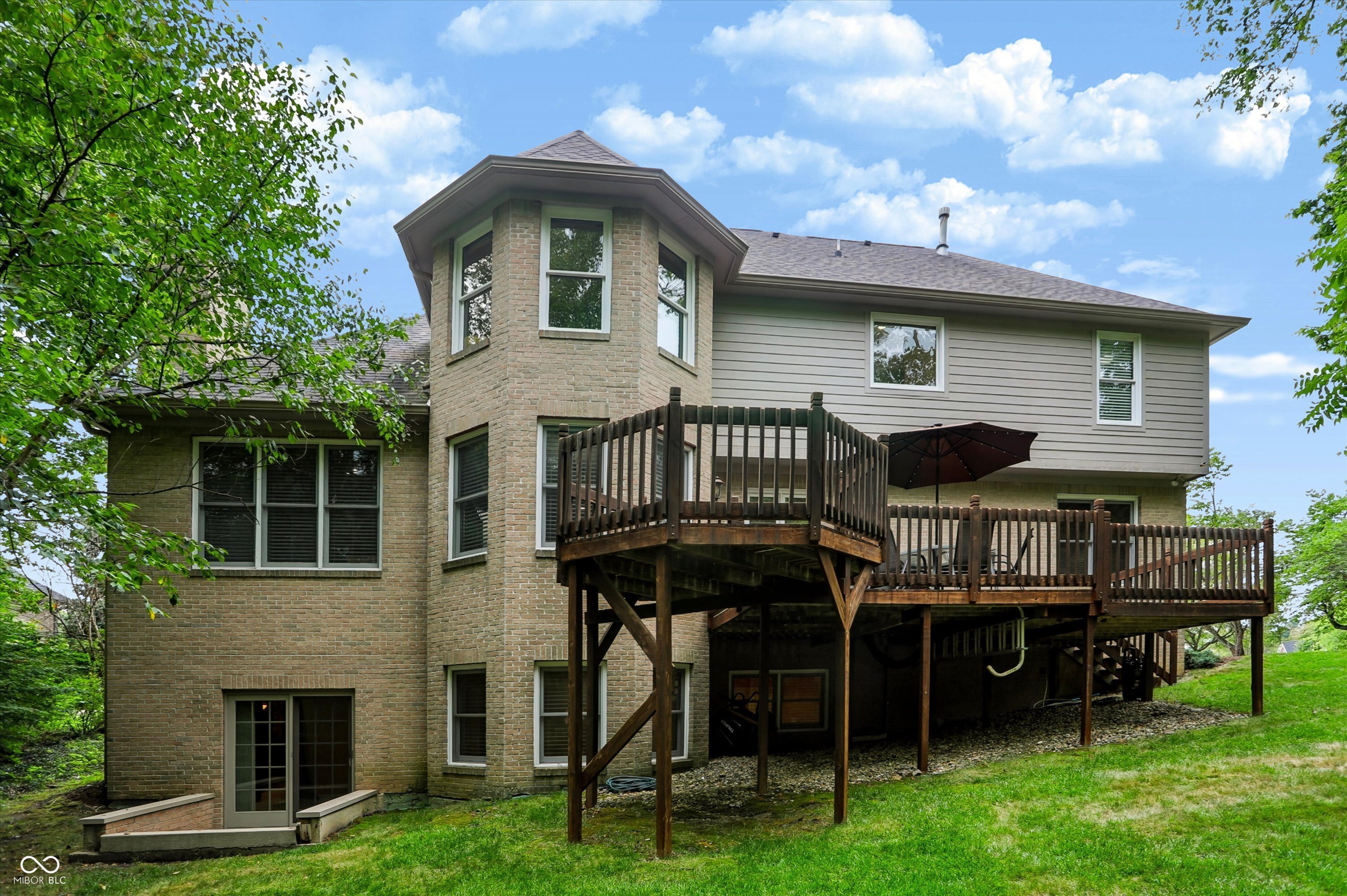 9330 E Timberline Drive