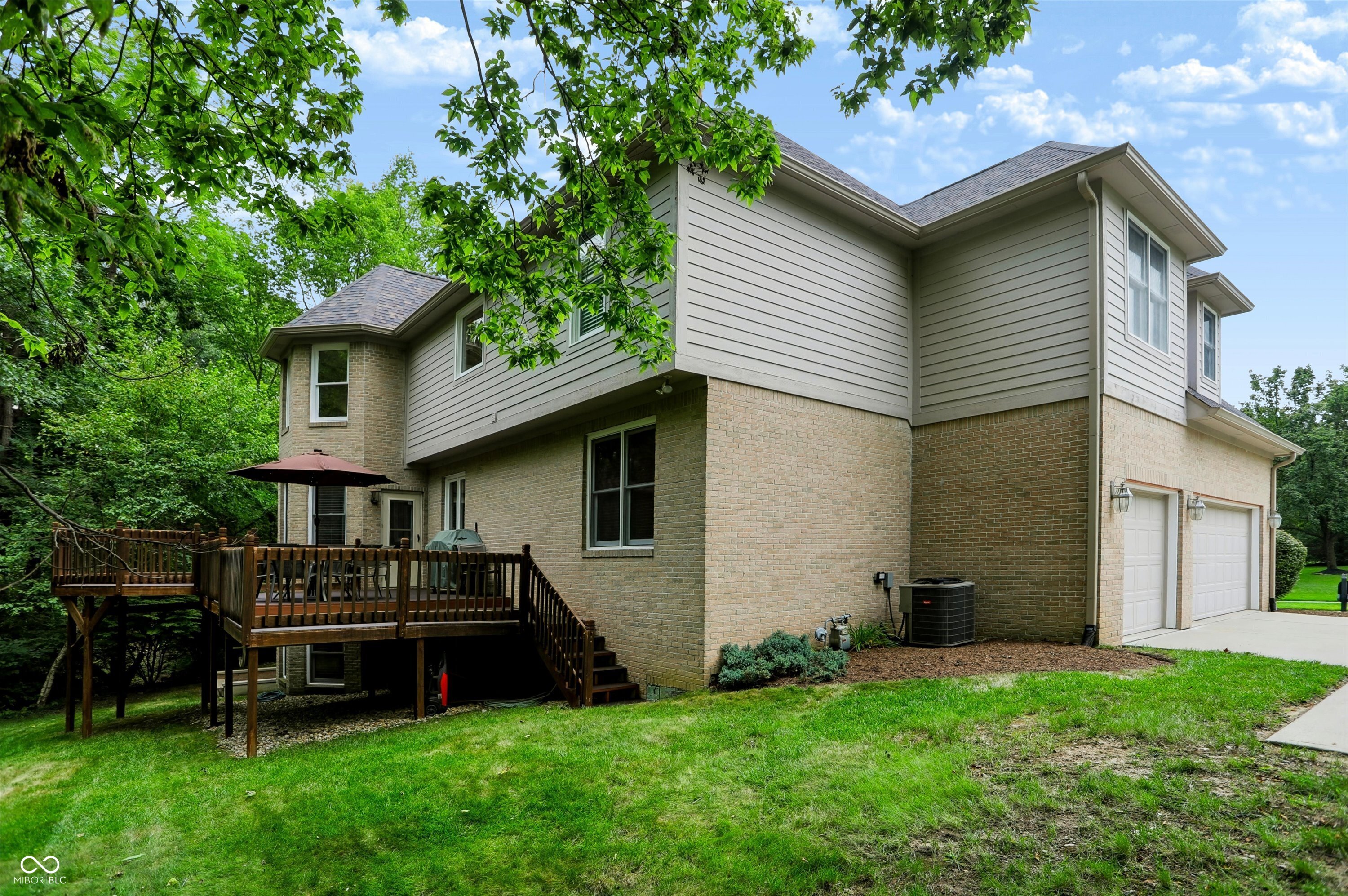 9330 E Timberline Drive