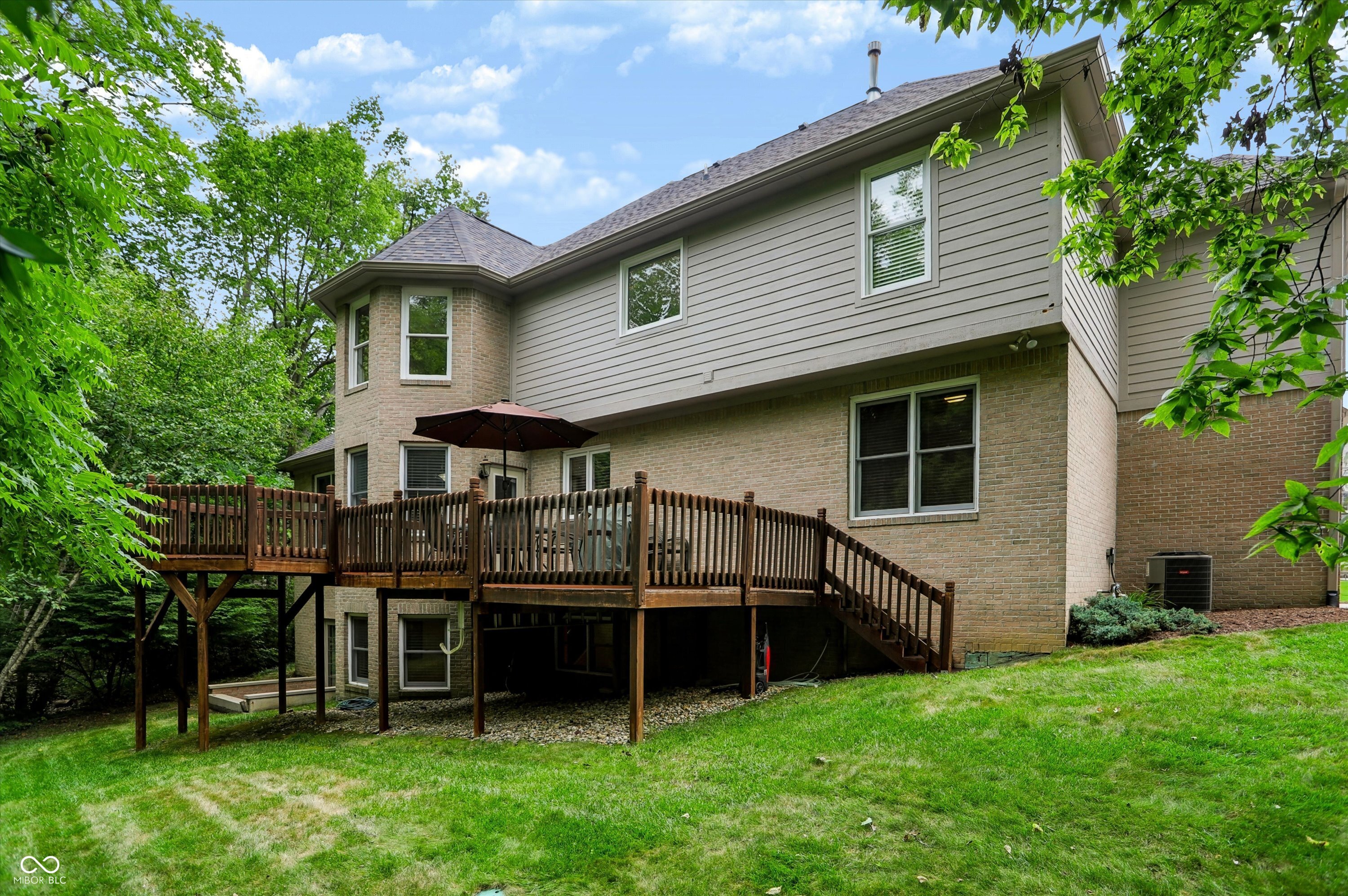 9330 E Timberline Drive