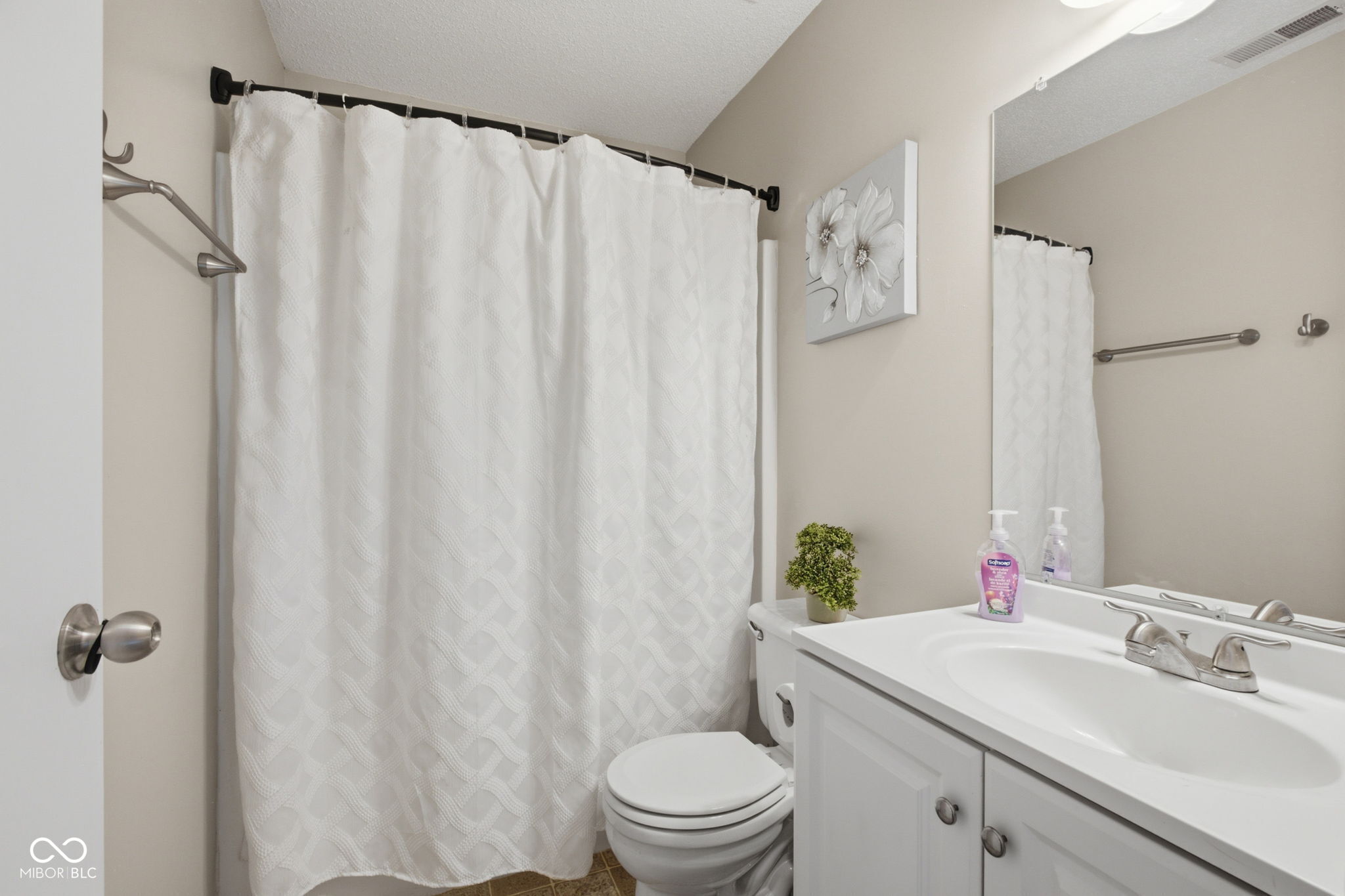 2823 Cahokia Court