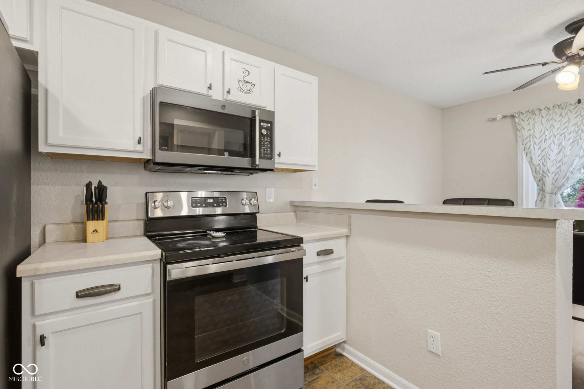 2823 Cahokia Court