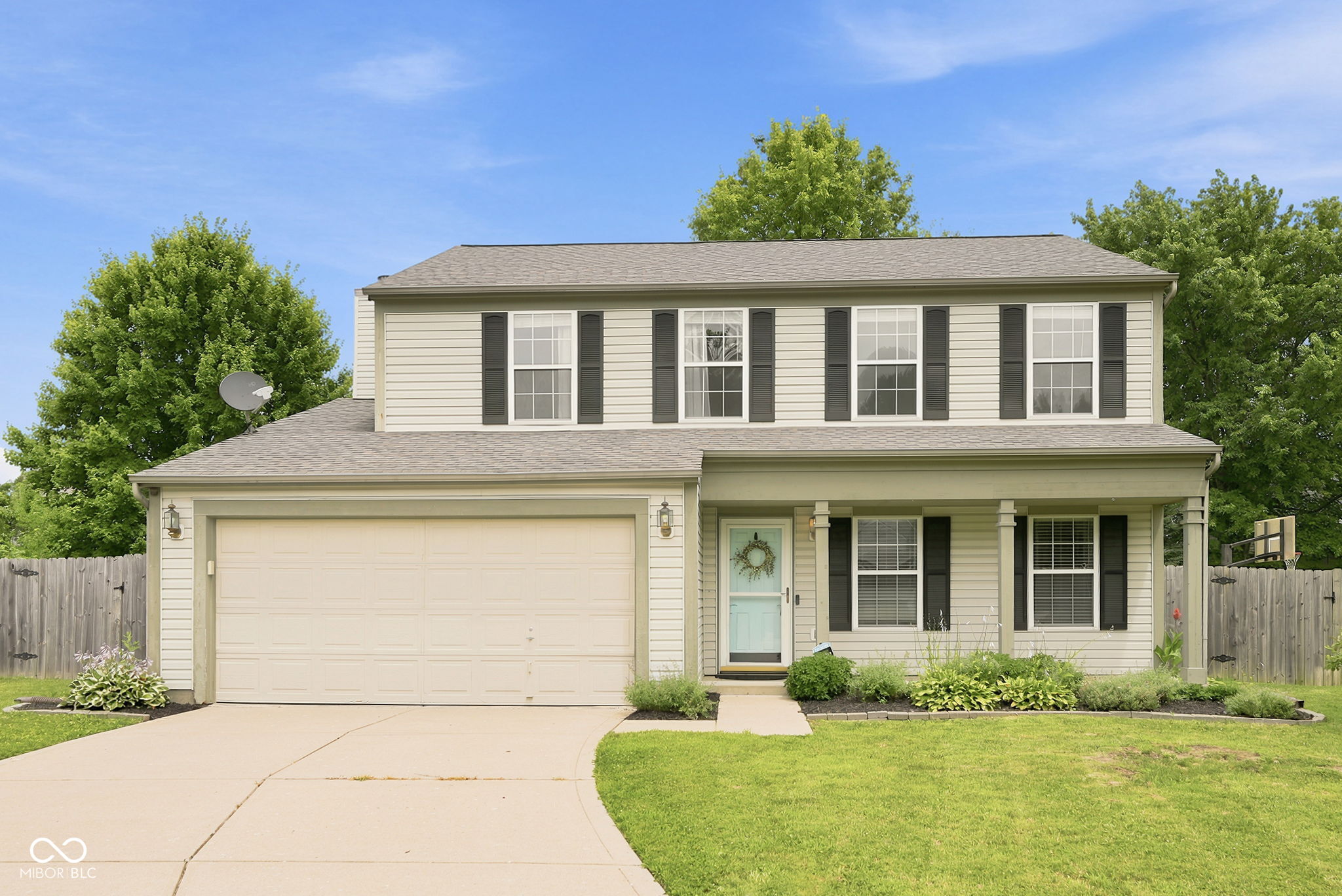 3318 Redbud Court