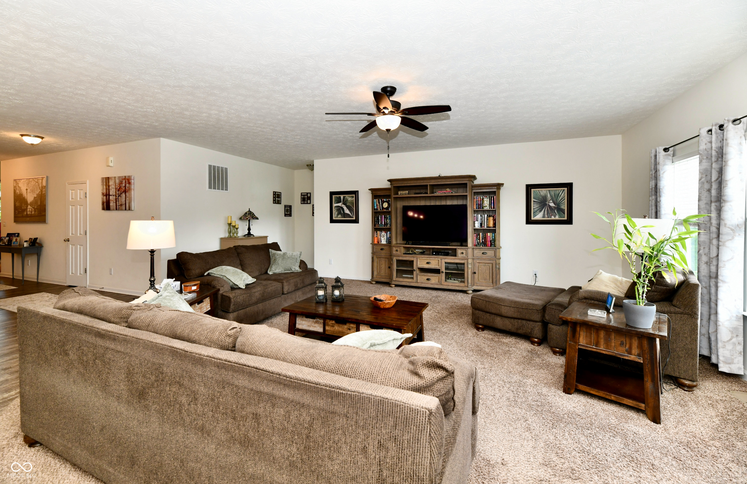 16226 Larimar Drive
