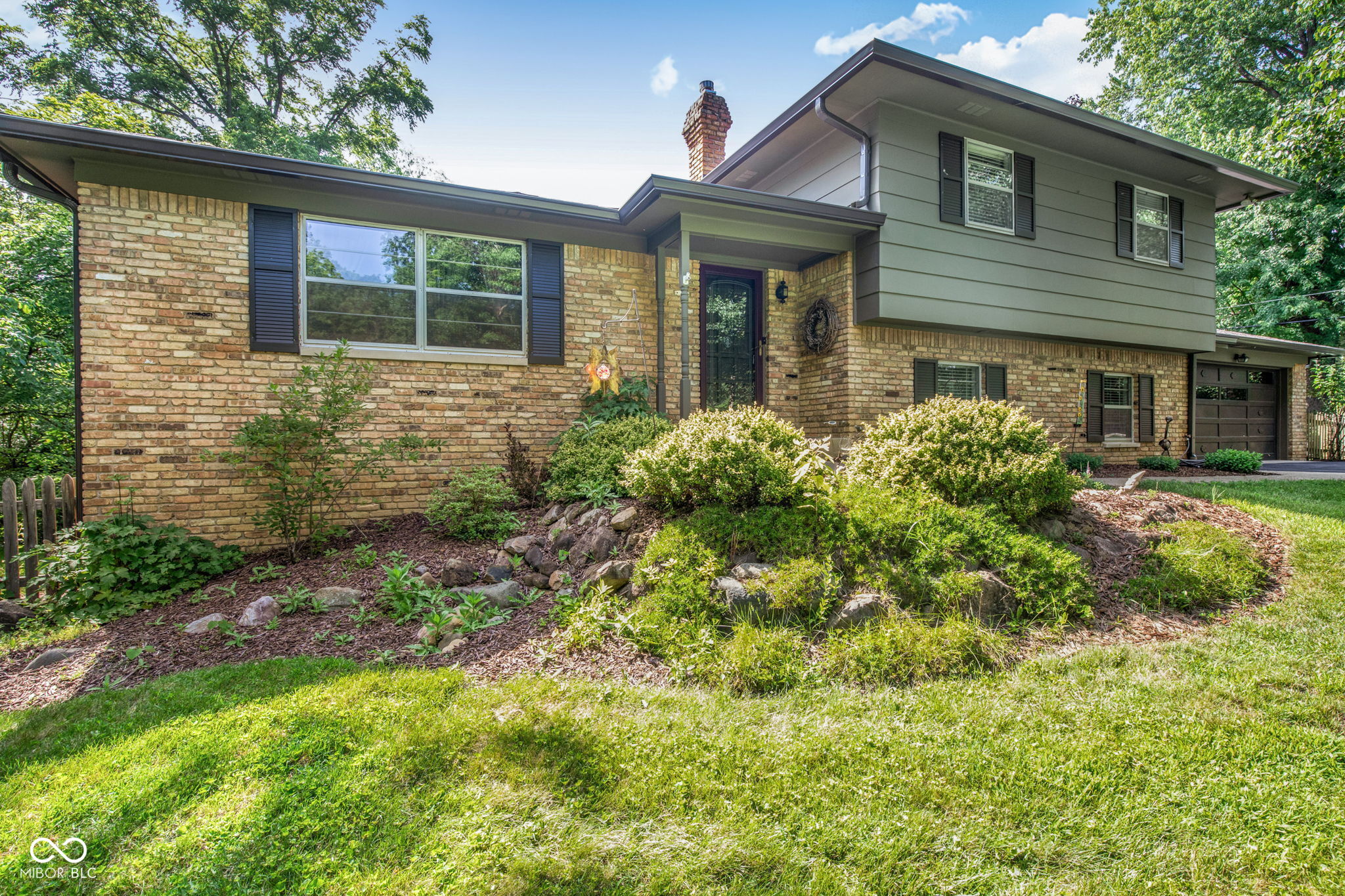 7366 Glennmore Drive