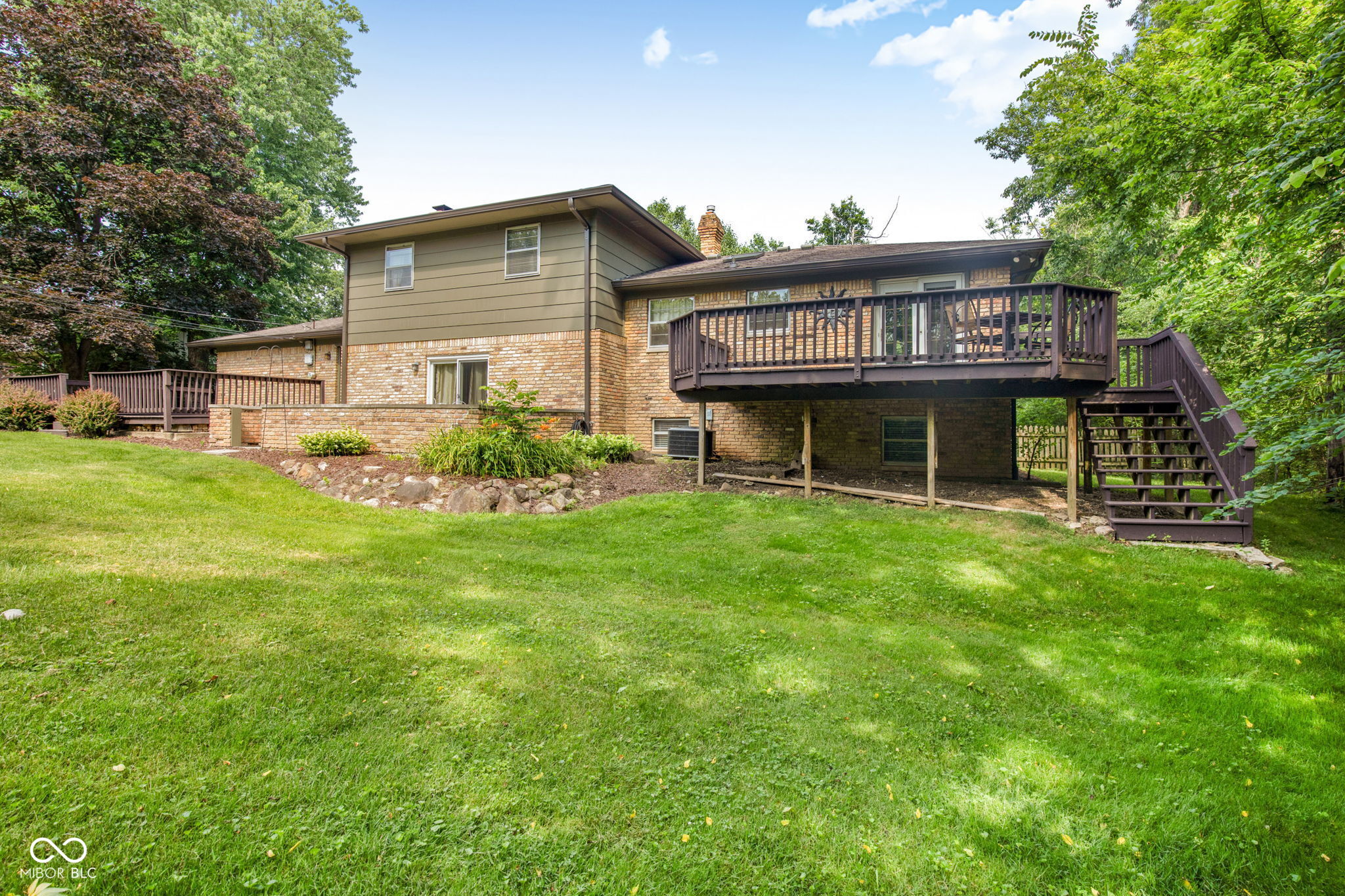 7366 Glennmore Drive