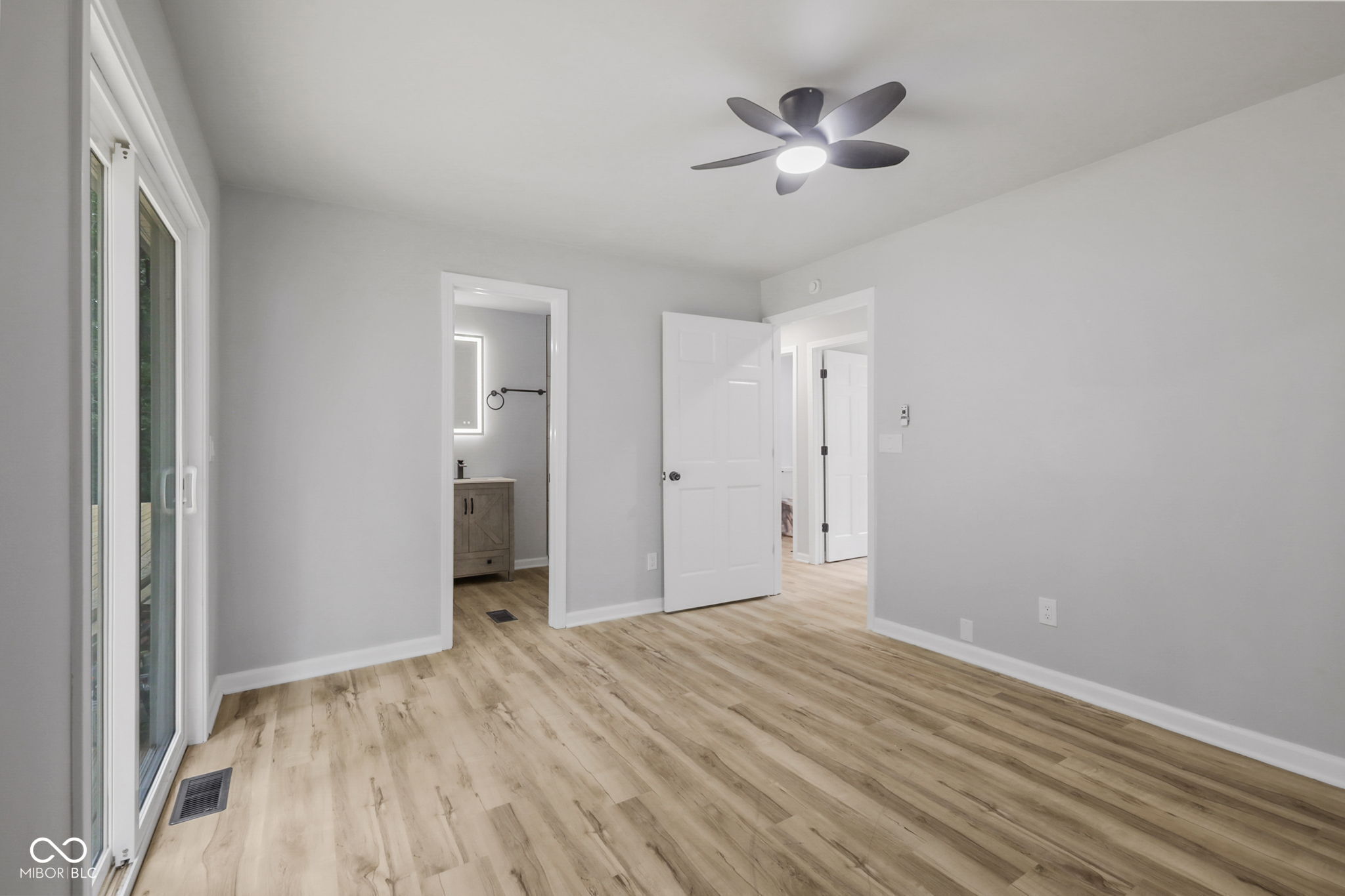 700 Walnut Grove Road
