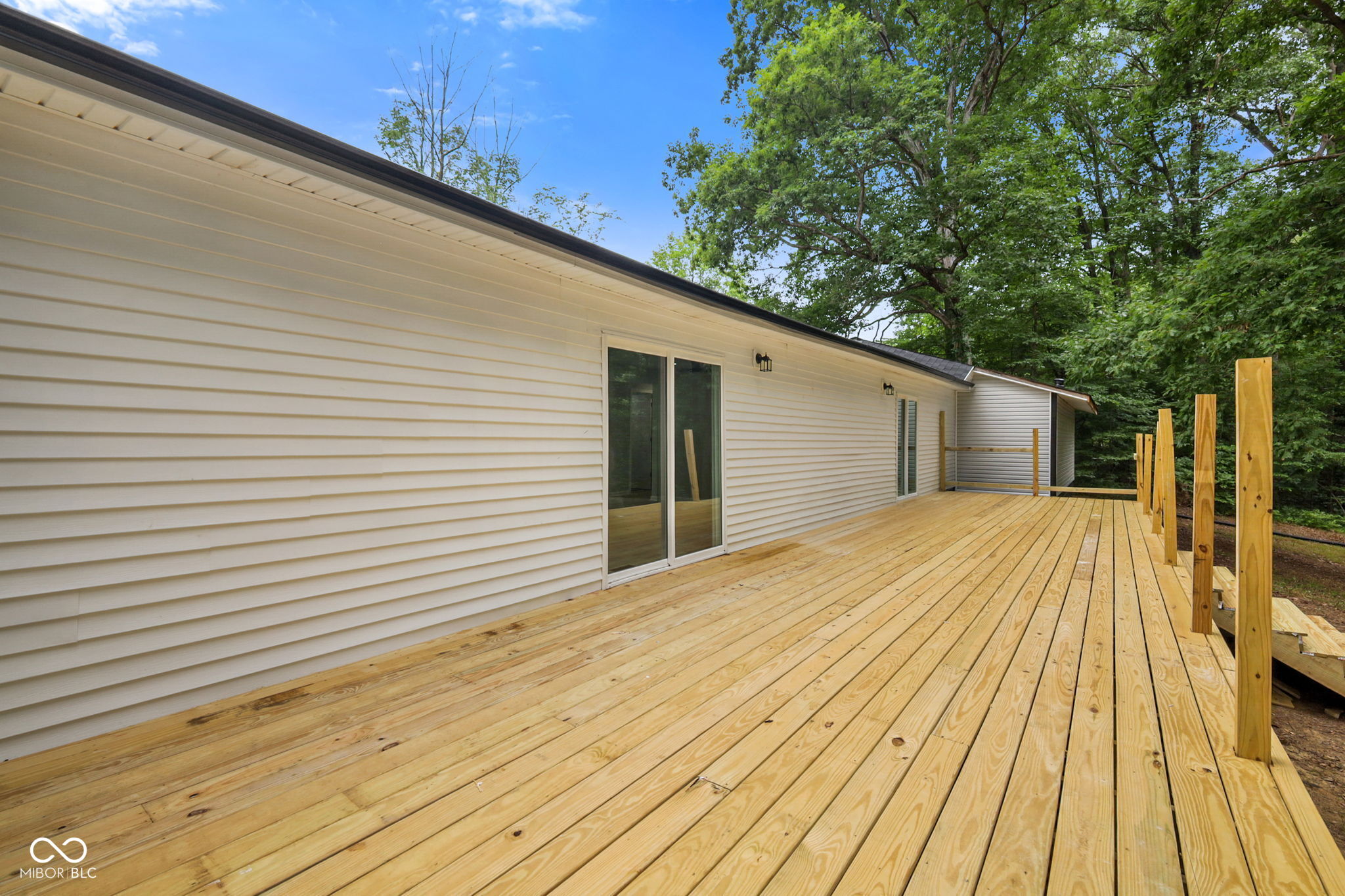 700 Walnut Grove Road