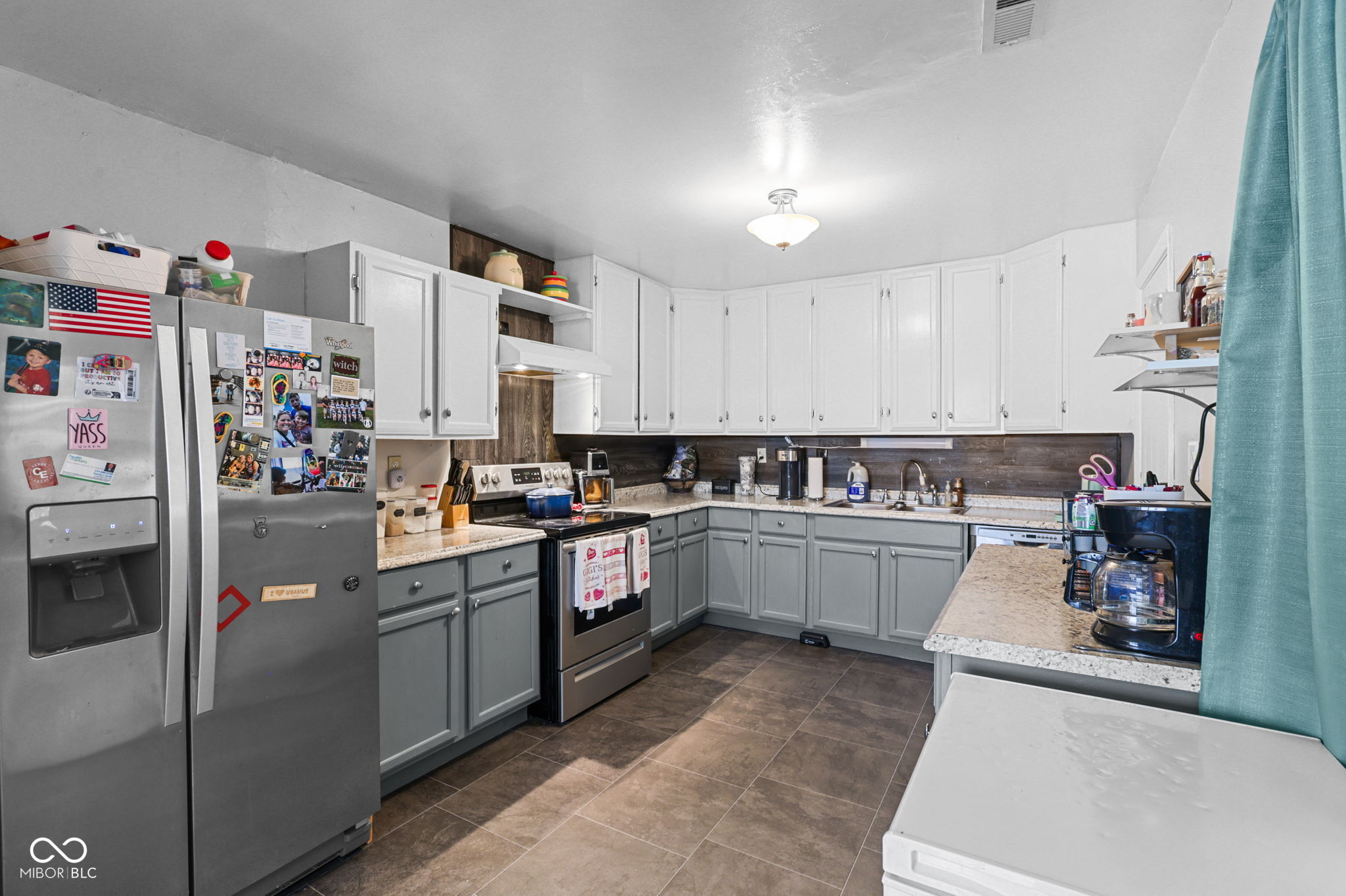 950 Edgewood Drive