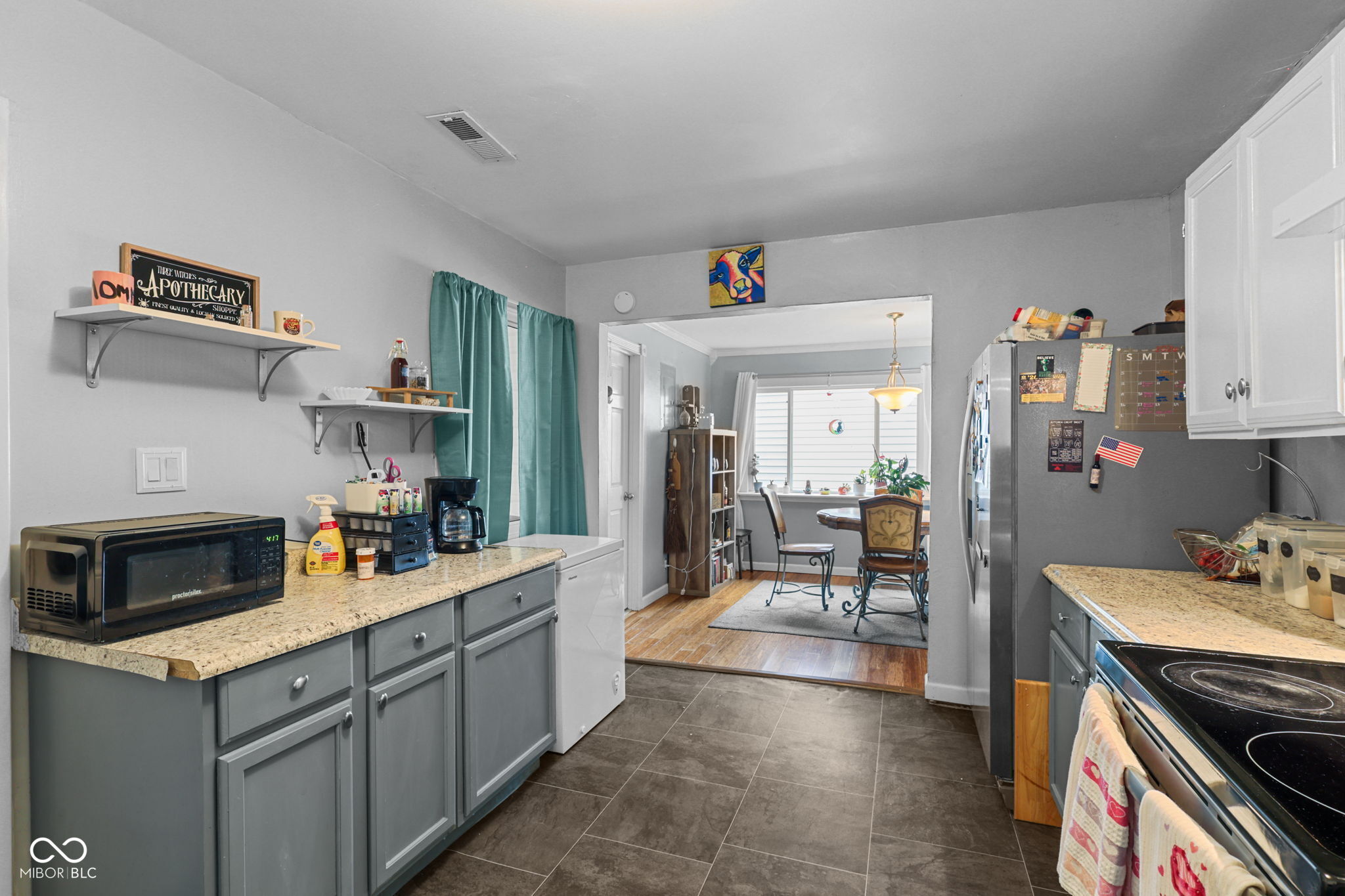 950 Edgewood Drive