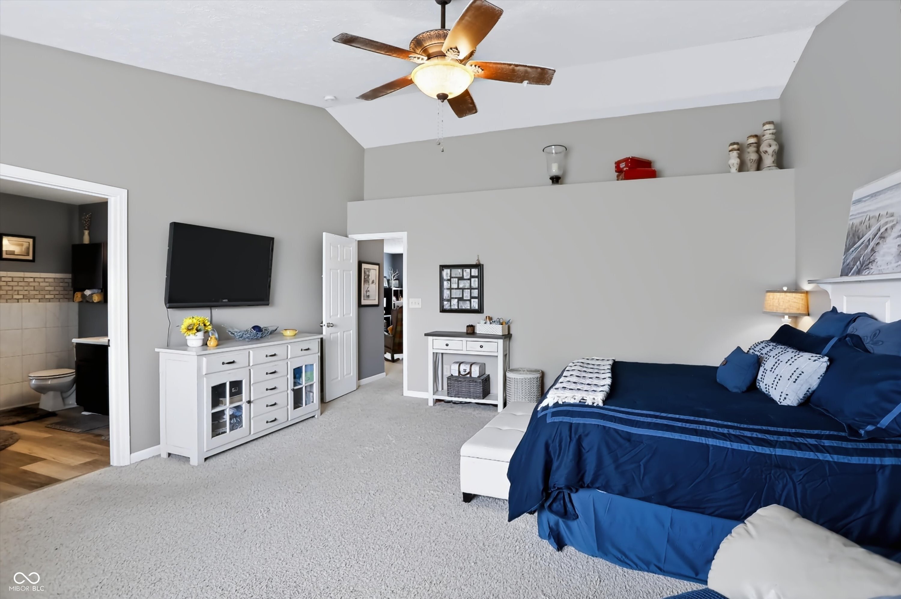 5217 Montavia Lane
