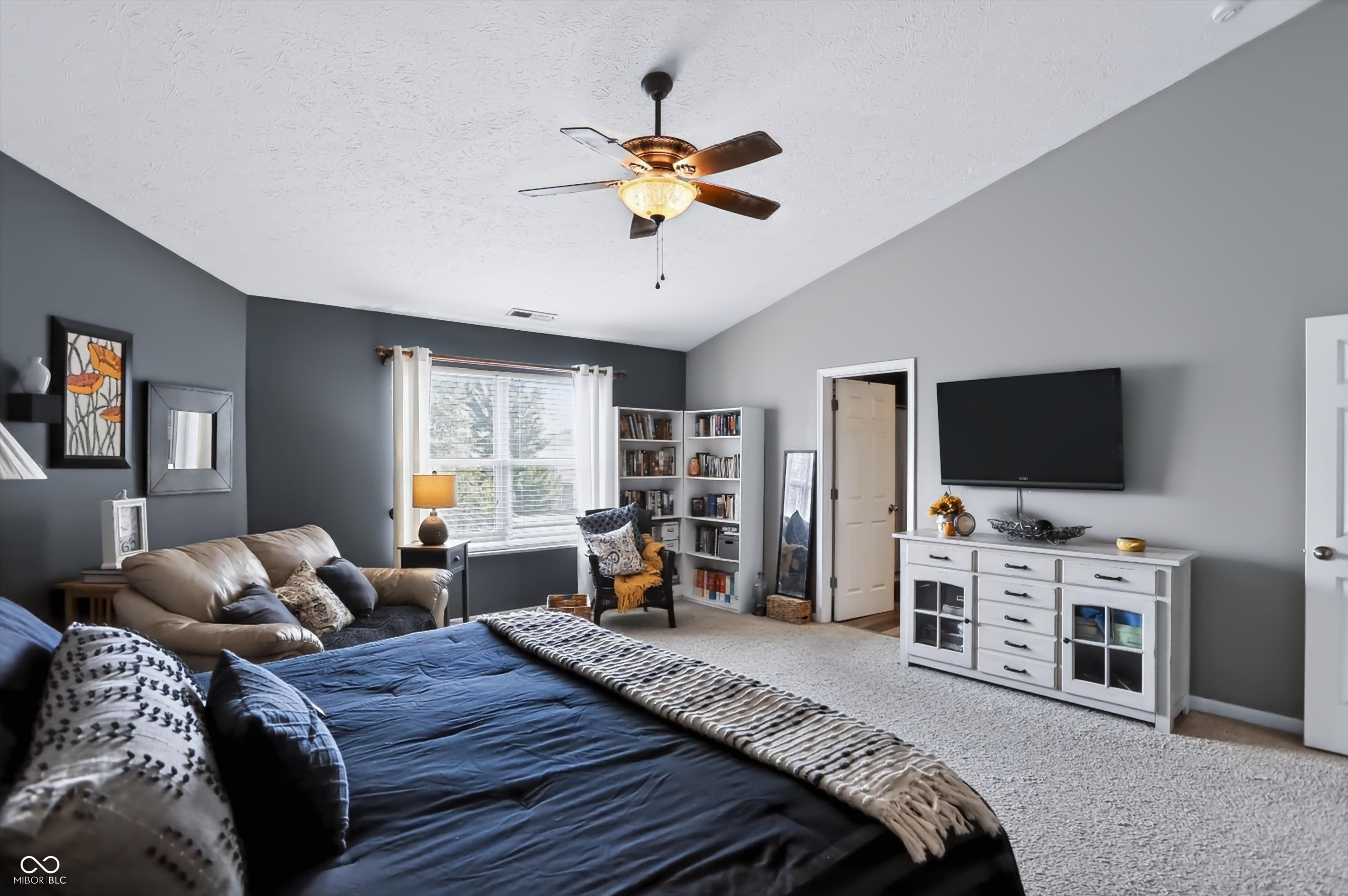 5217 Montavia Lane