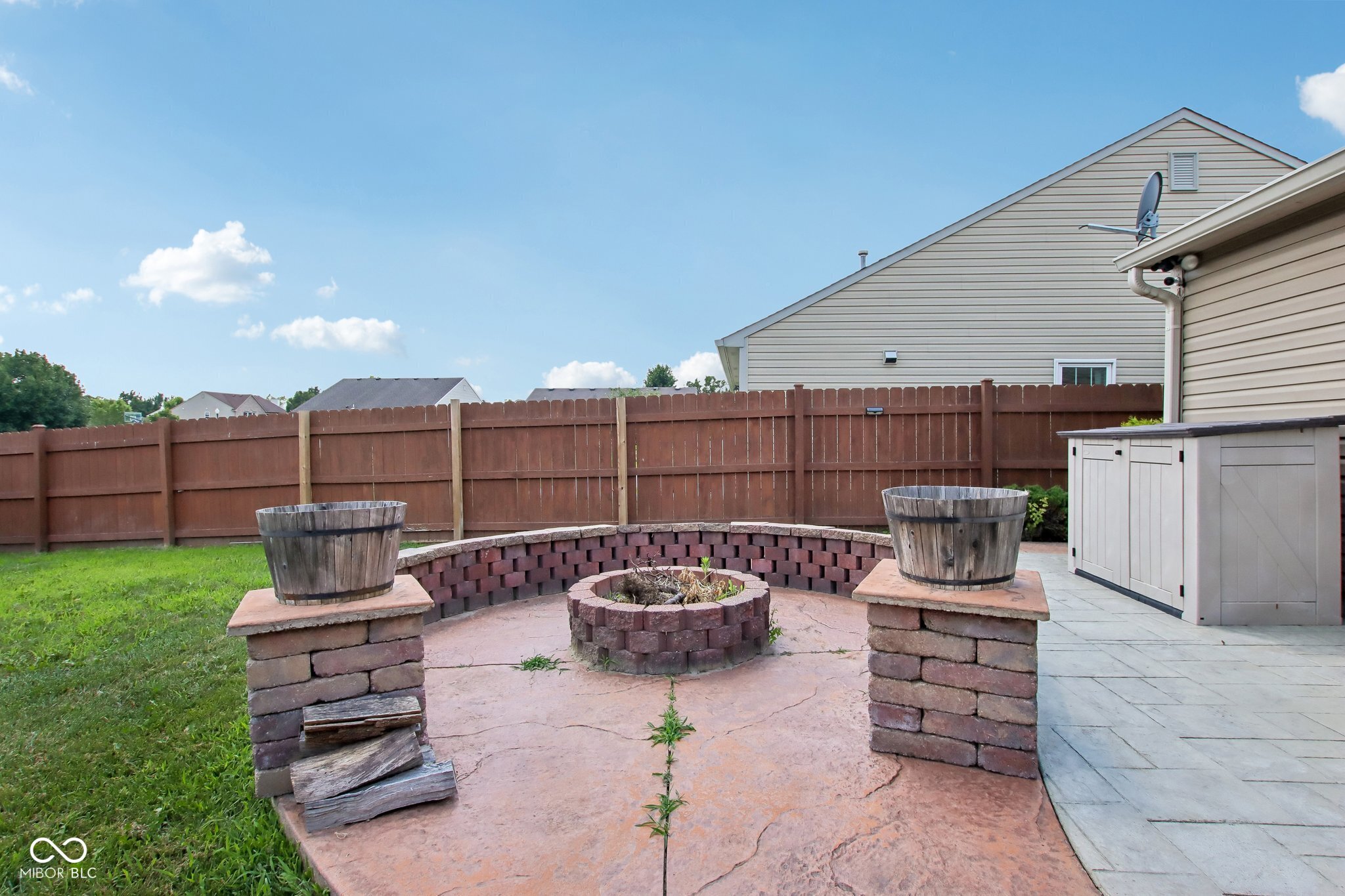 6111 Angelina Way