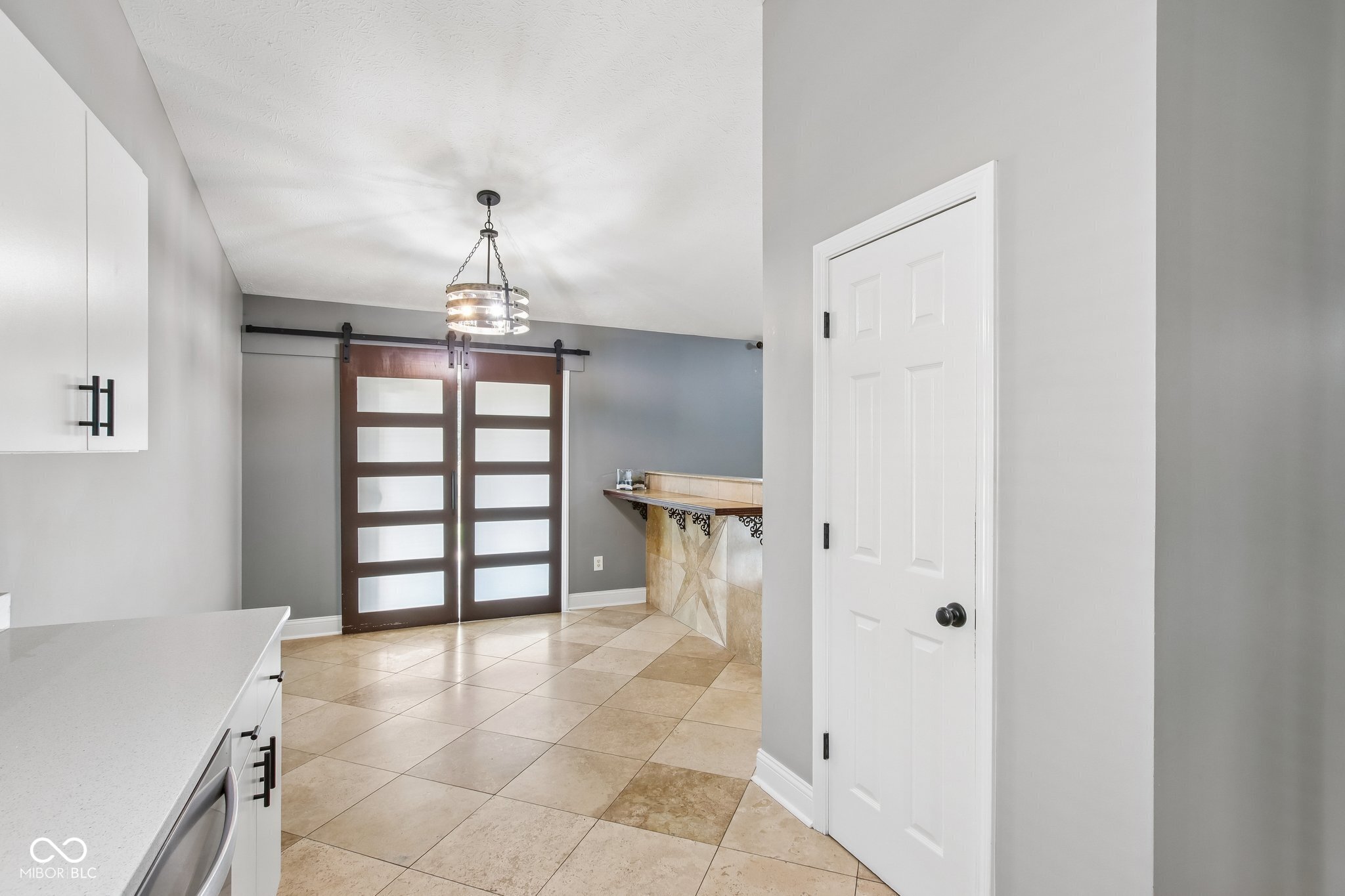 6111 Angelina Way