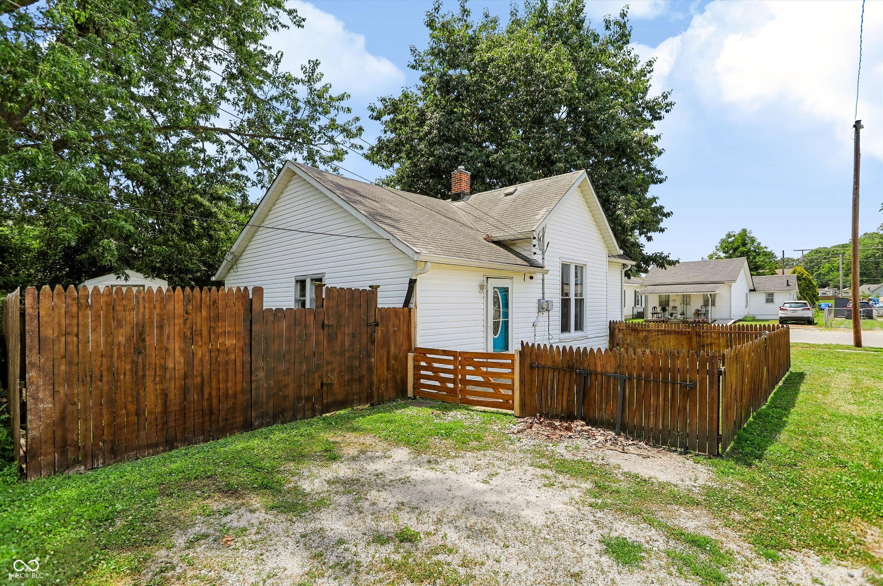 599 Duane Street